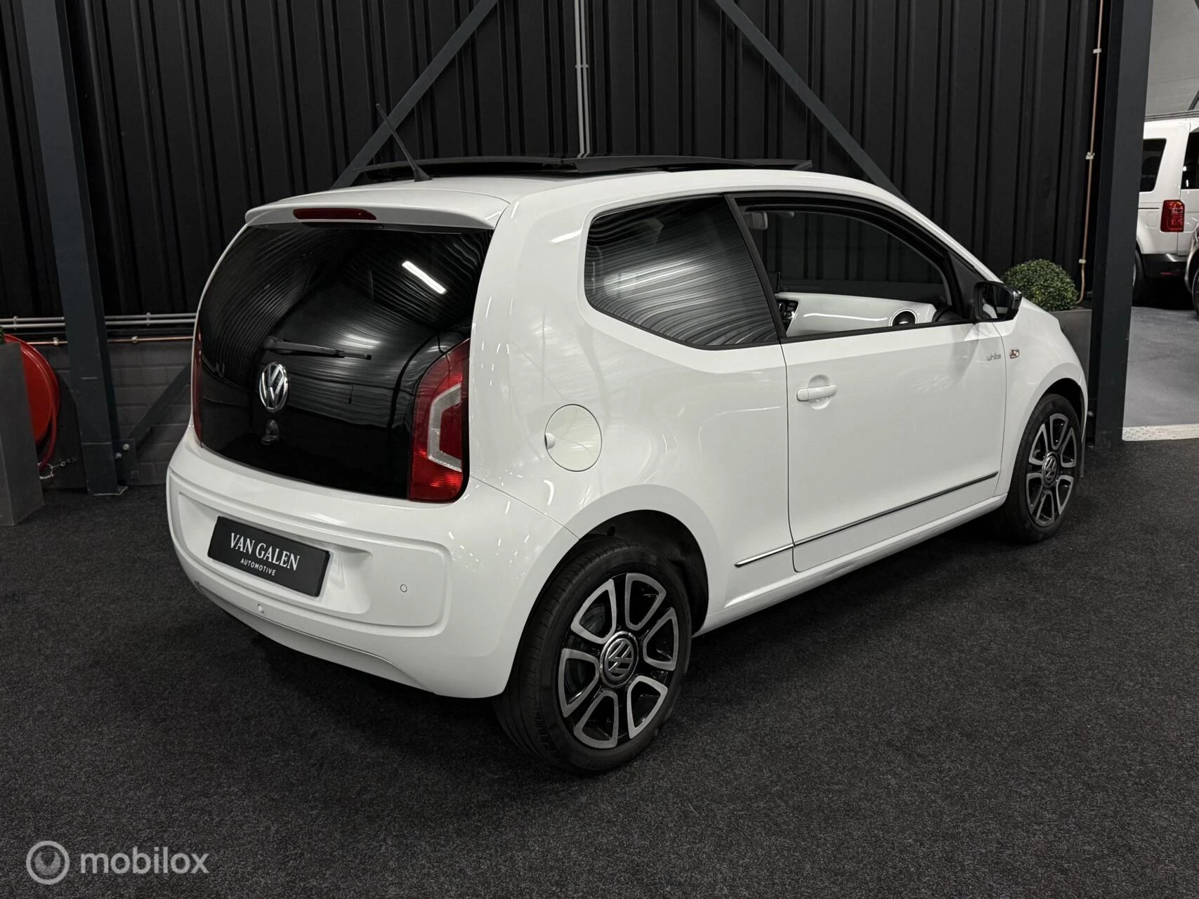 Hoofdafbeelding Volkswagen up!