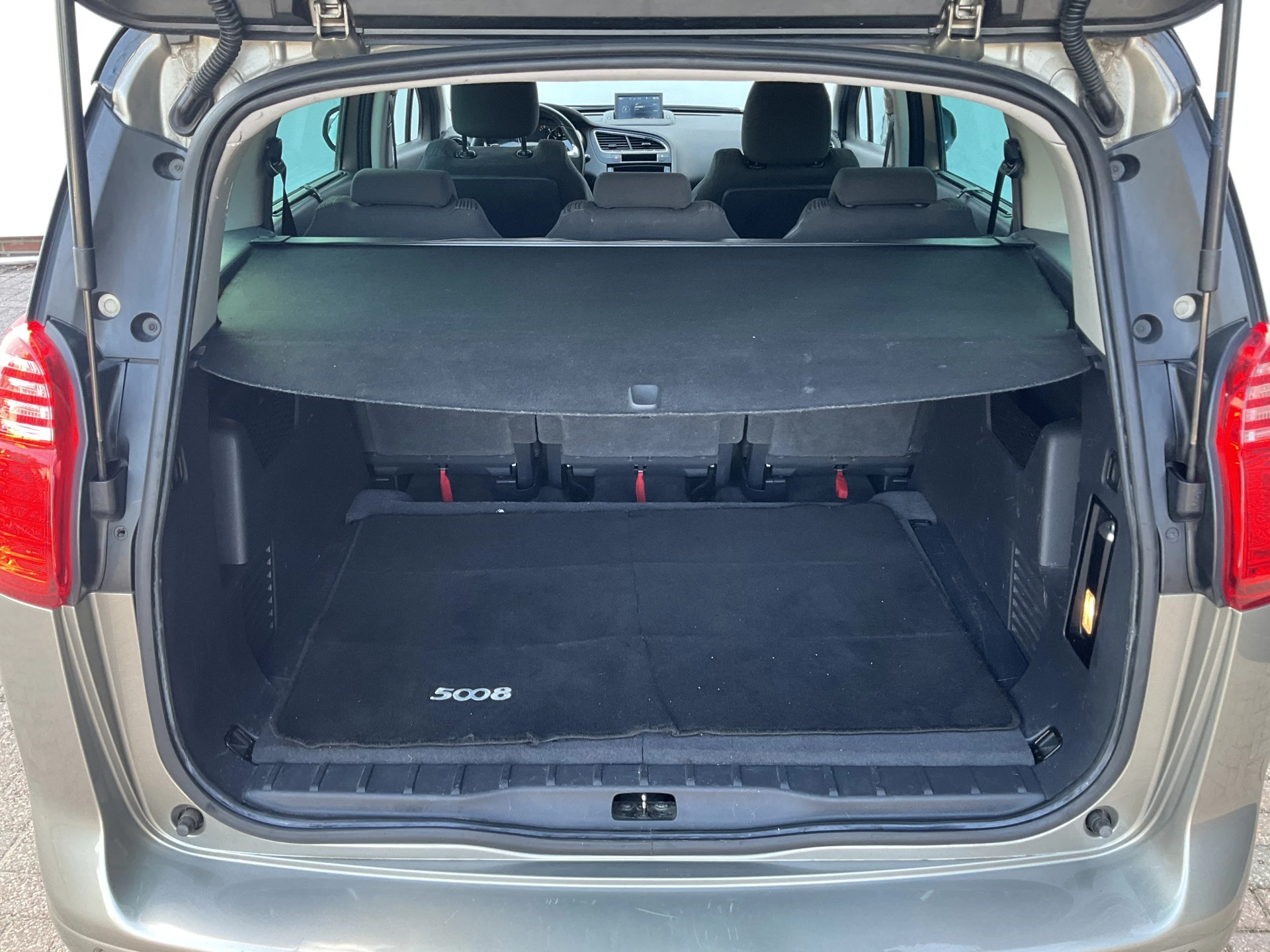 Hoofdafbeelding Peugeot 5008