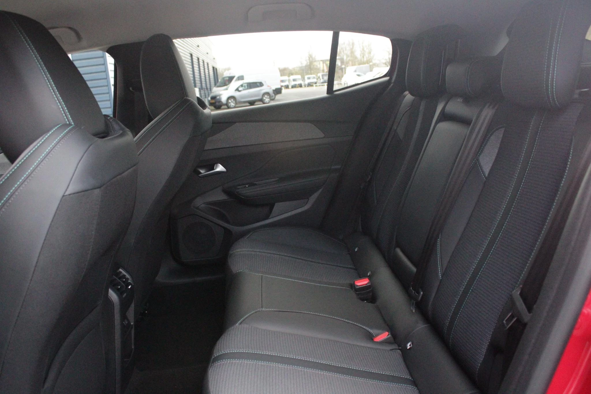 Hoofdafbeelding Peugeot 408