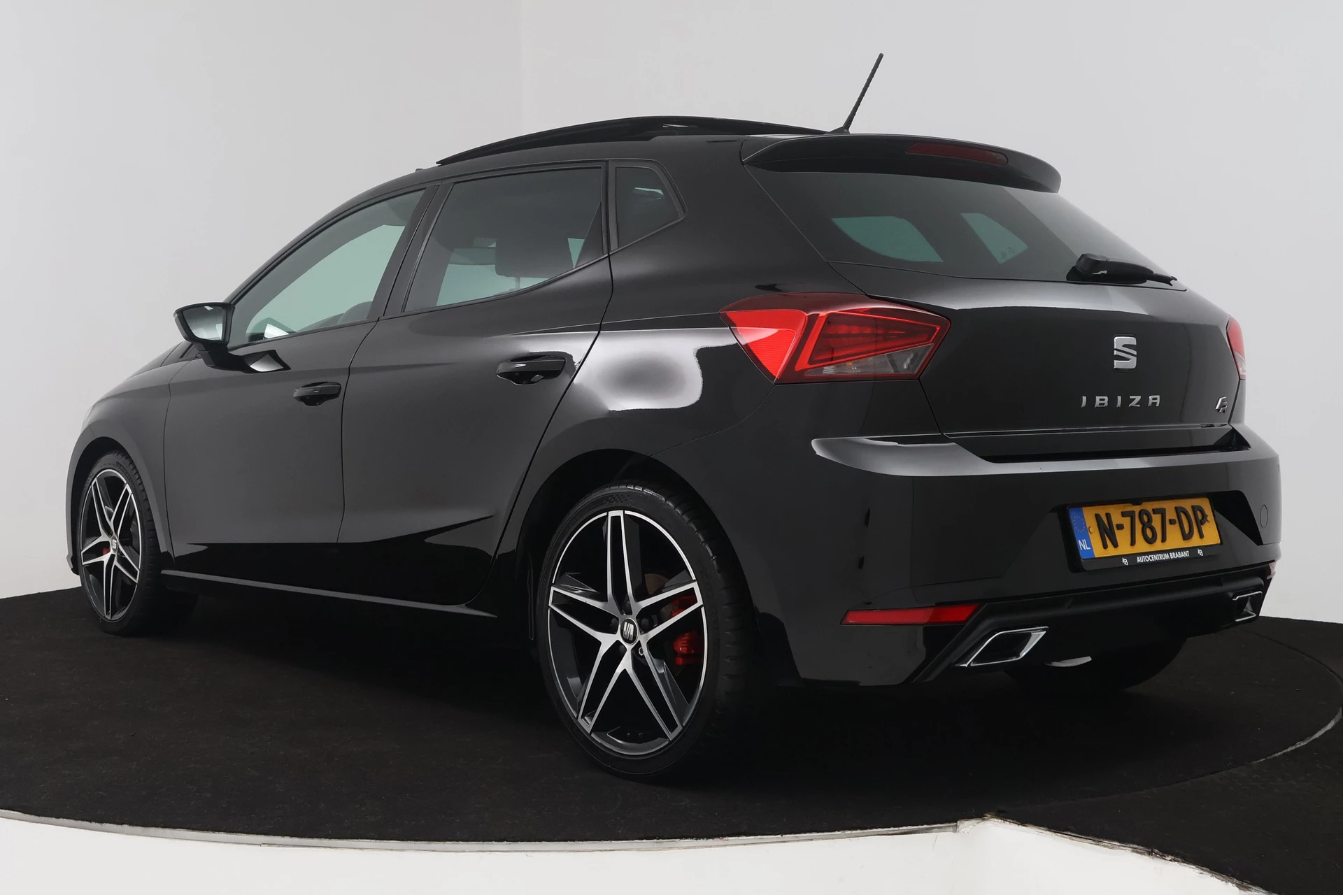 Hoofdafbeelding SEAT Ibiza
