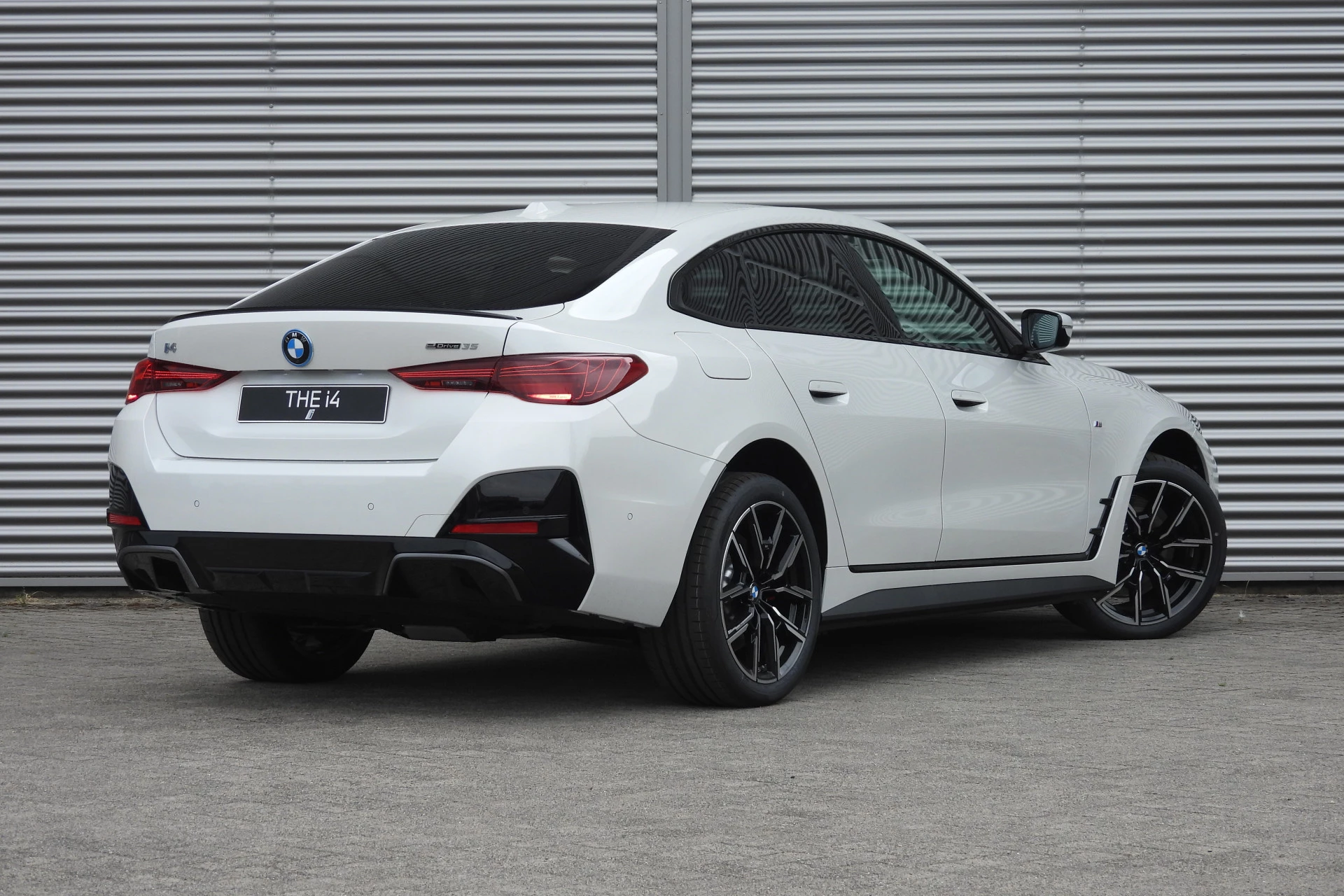 Hoofdafbeelding BMW i4