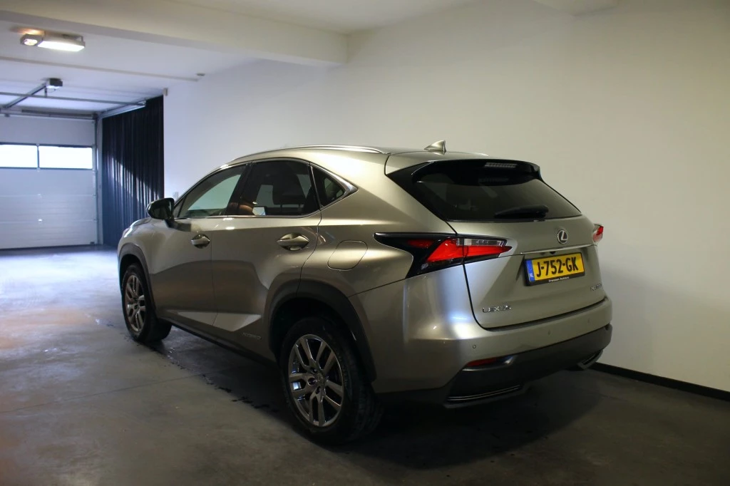 Hoofdafbeelding Lexus NX