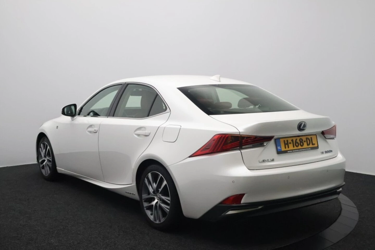 Hoofdafbeelding Lexus IS