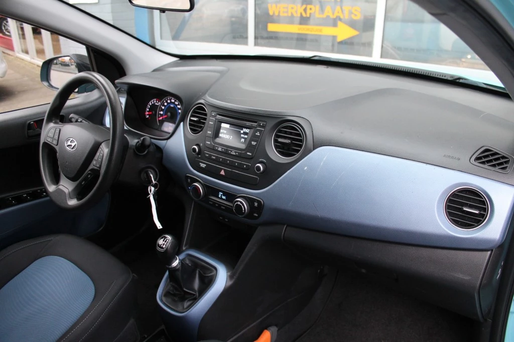 Hoofdafbeelding Hyundai i10