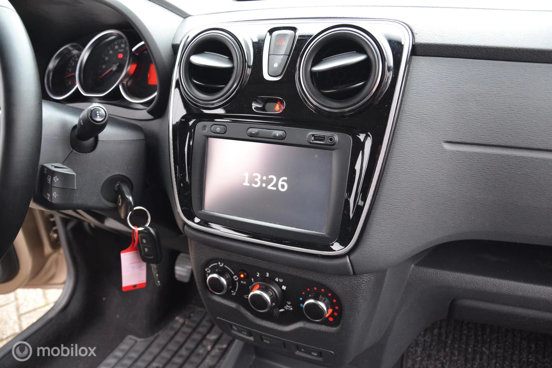 Hoofdafbeelding Dacia Dokker