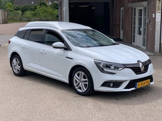 Renault Mégane 1.5 DCI EXPR. S&S 110 PK NAVI AIRCO TREKHAAK ZEER MOOIE AUTO