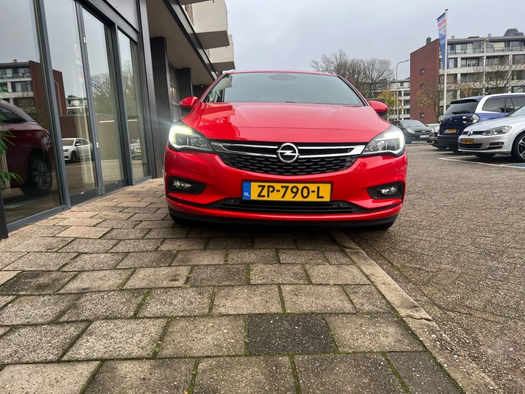 Hoofdafbeelding Opel Astra