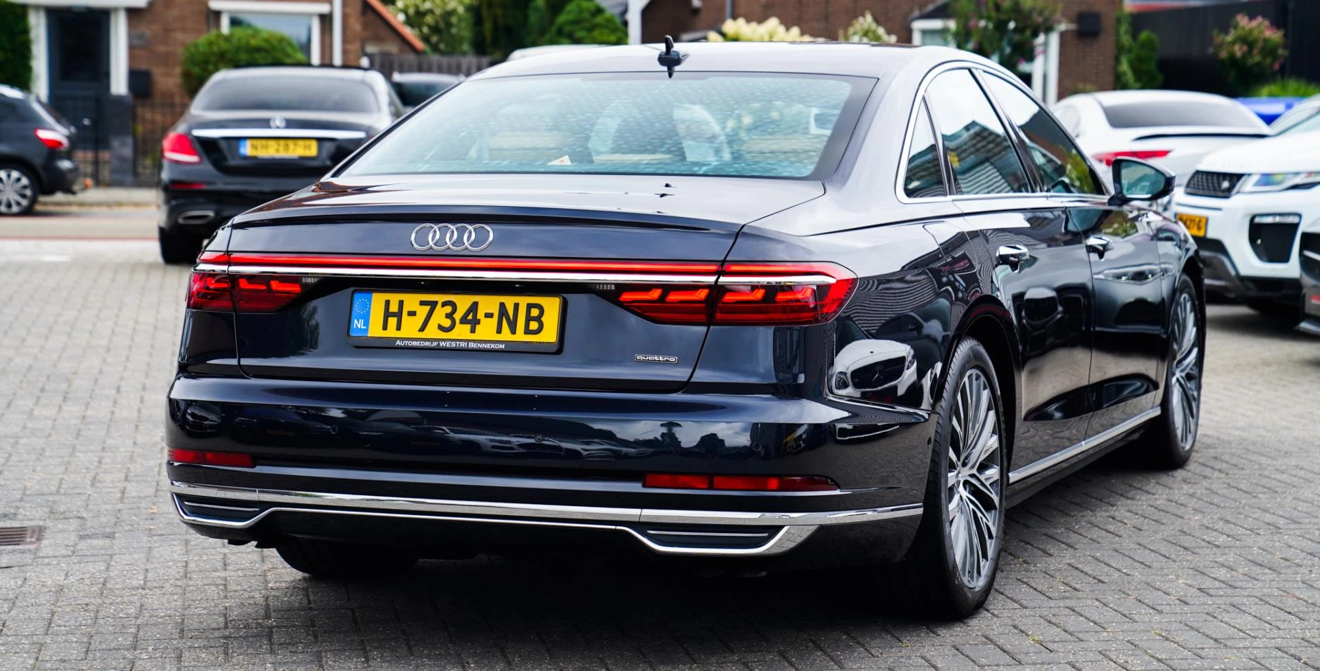 Hoofdafbeelding Audi A8