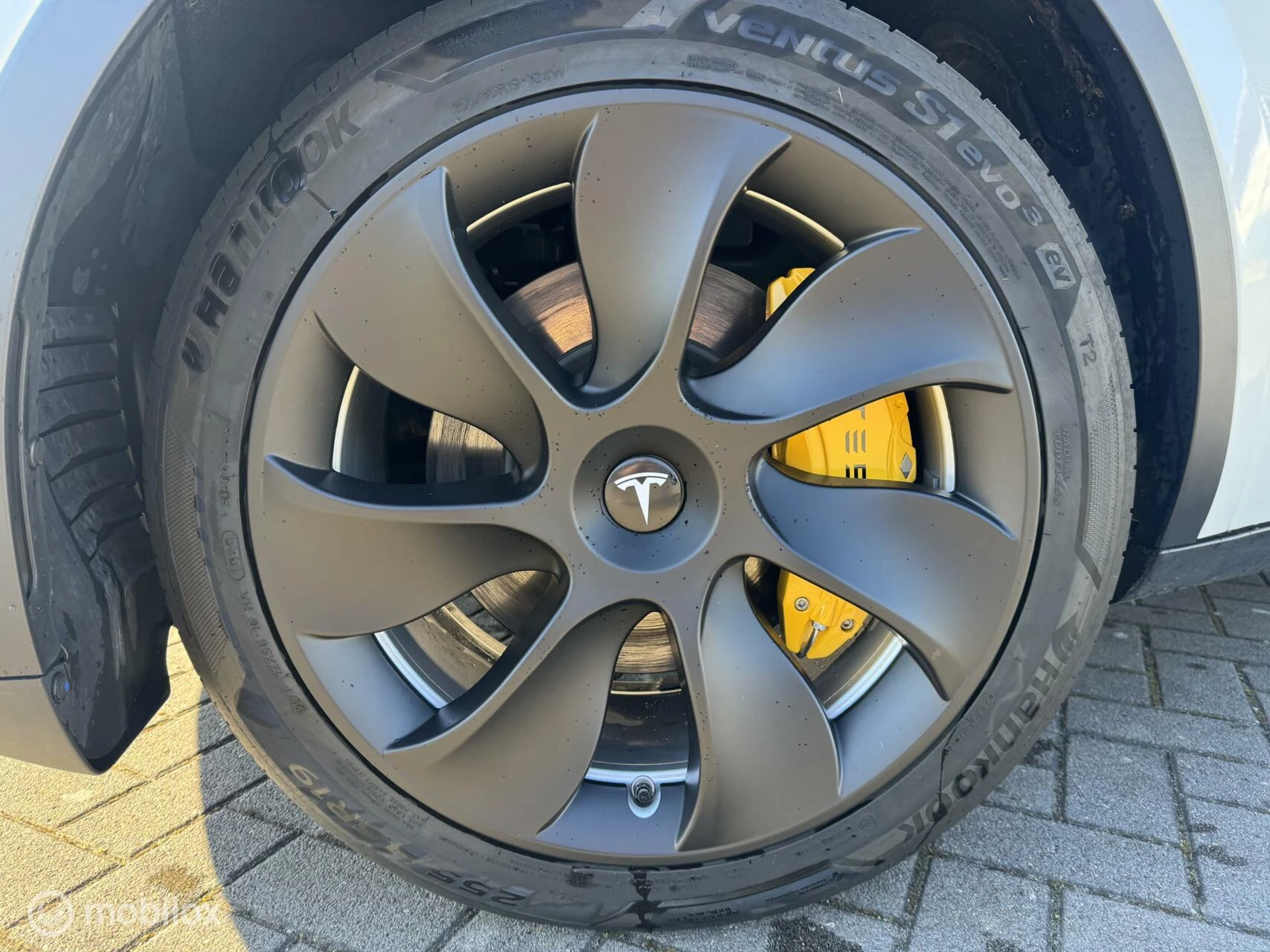 Hoofdafbeelding Tesla Model Y