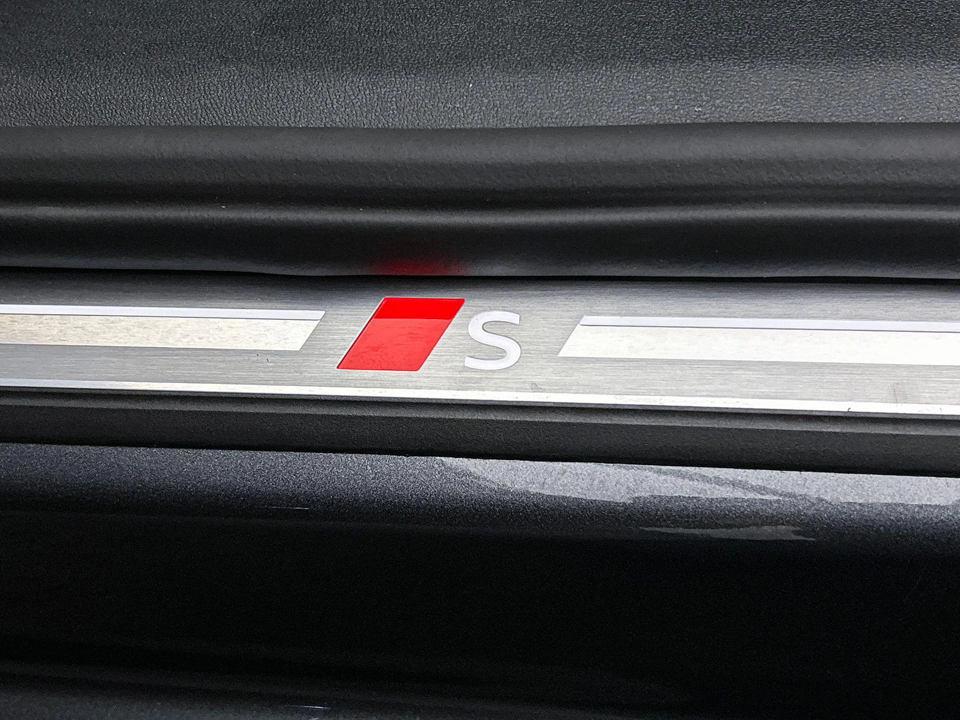 Hoofdafbeelding Audi SQ6 e-tron