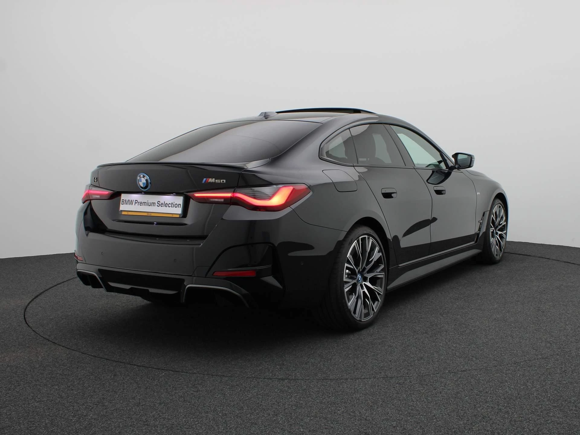 Hoofdafbeelding BMW i4