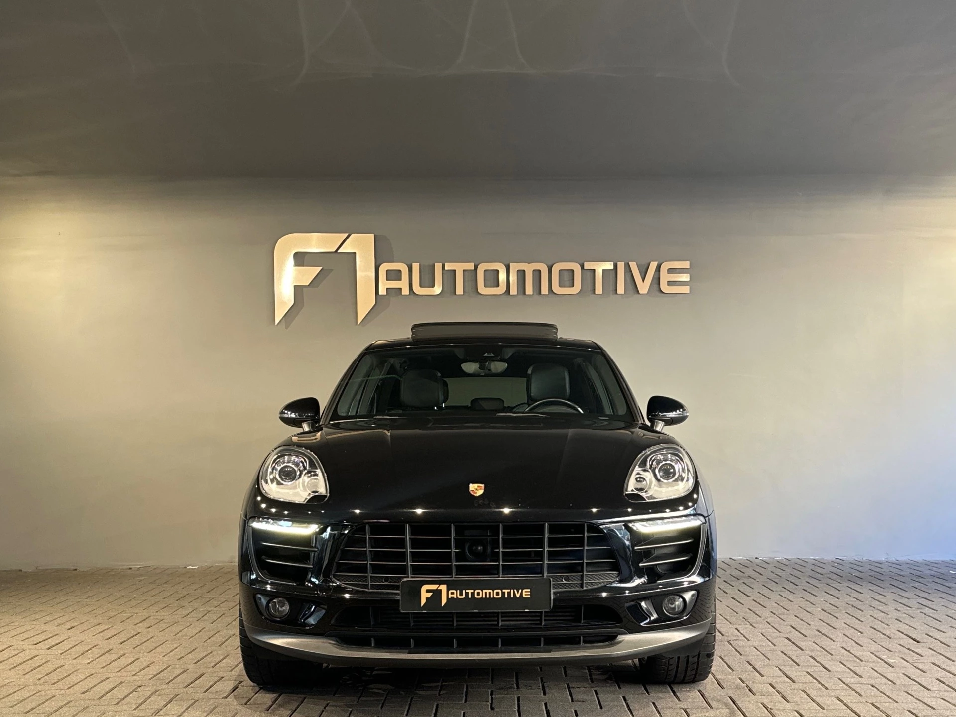 Hoofdafbeelding Porsche Macan