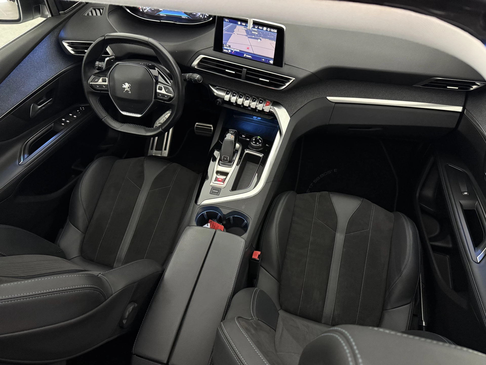 Hoofdafbeelding Peugeot 5008