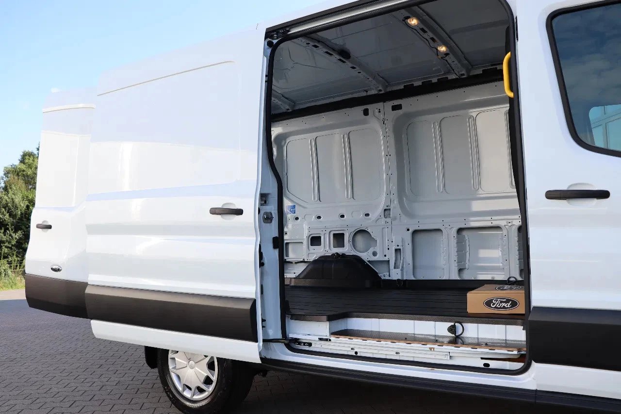 Hoofdafbeelding Ford E-Transit