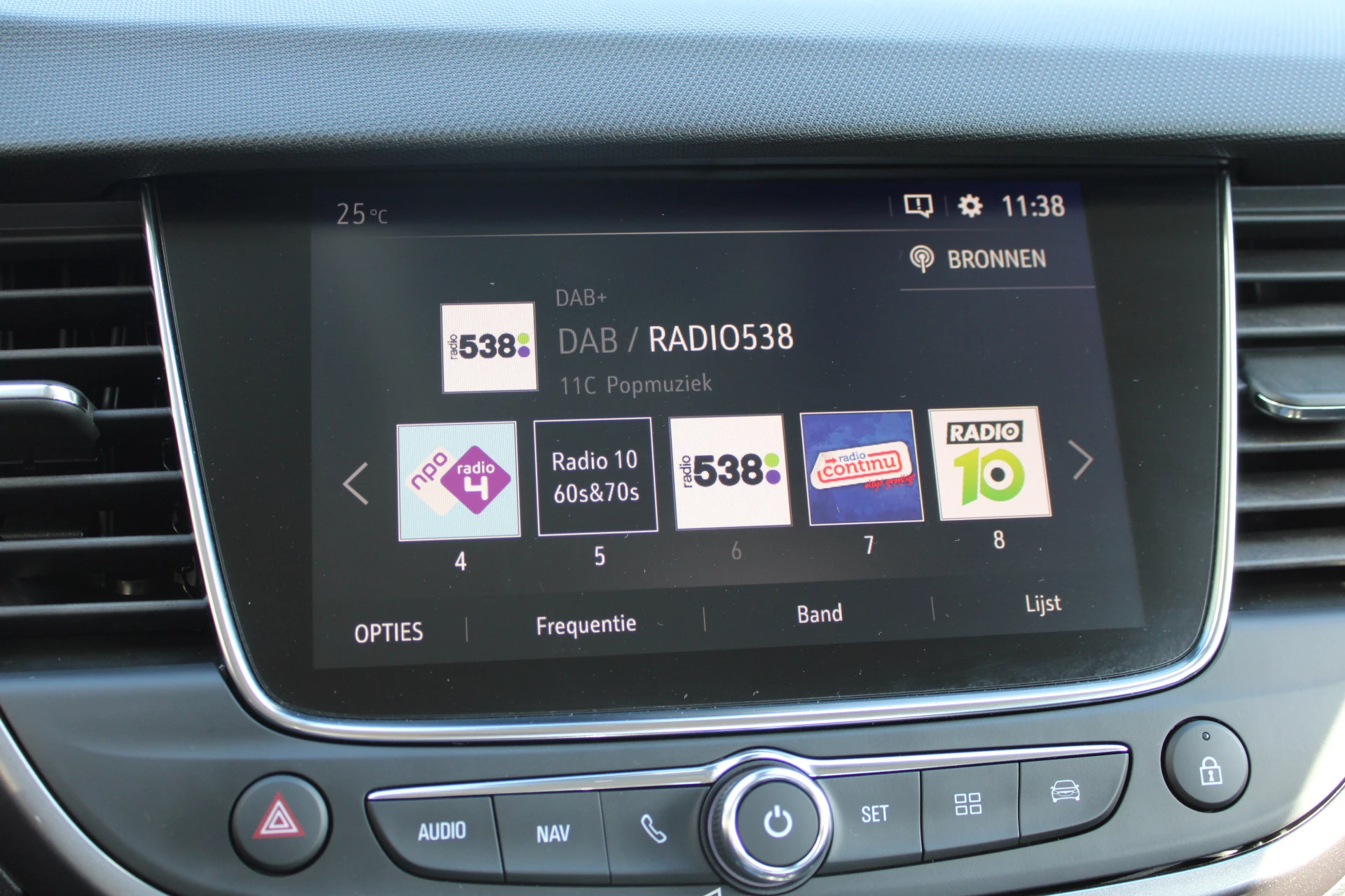 Hoofdafbeelding Opel Crossland X