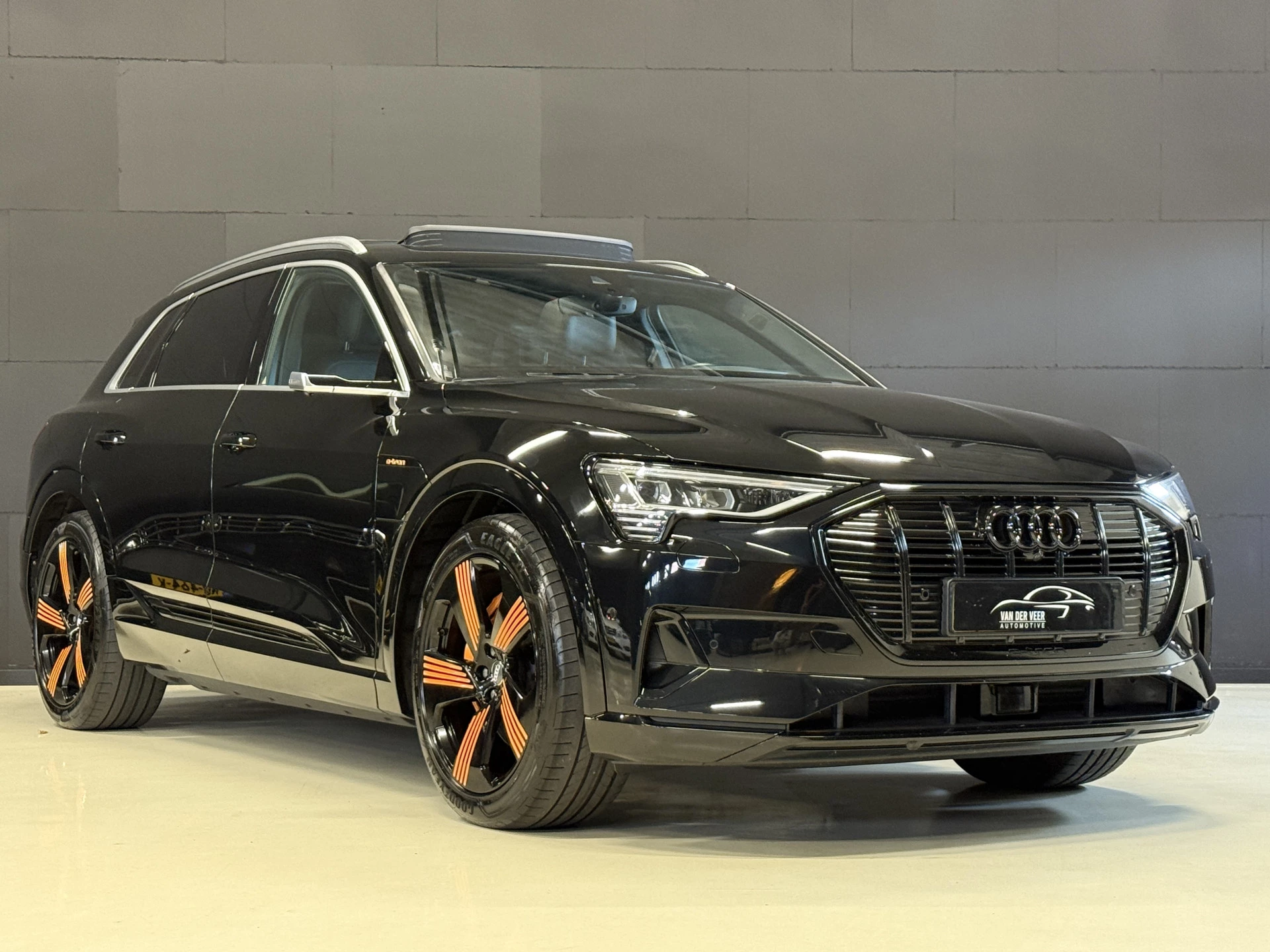 Hoofdafbeelding Audi e-tron