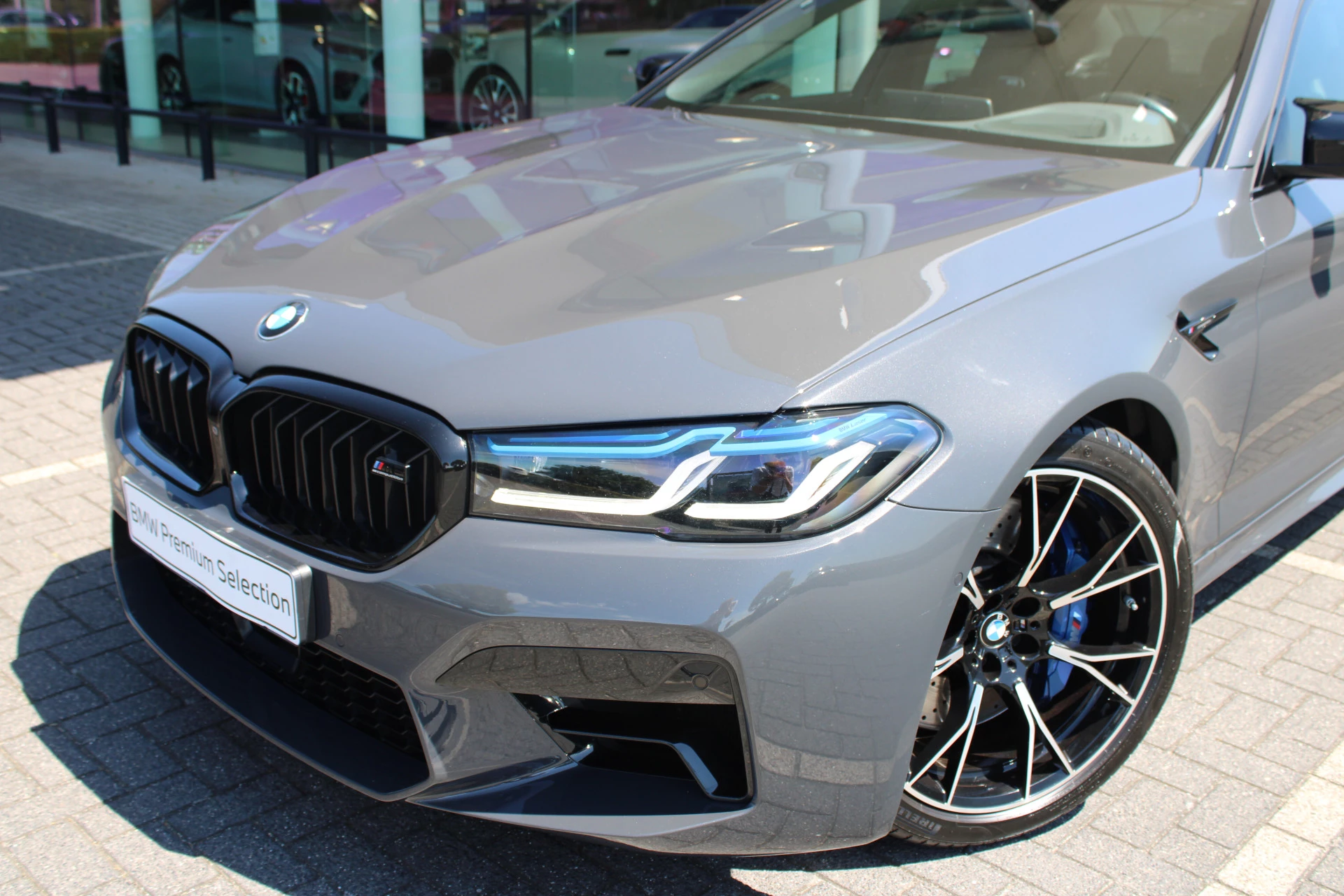 Hoofdafbeelding BMW M5
