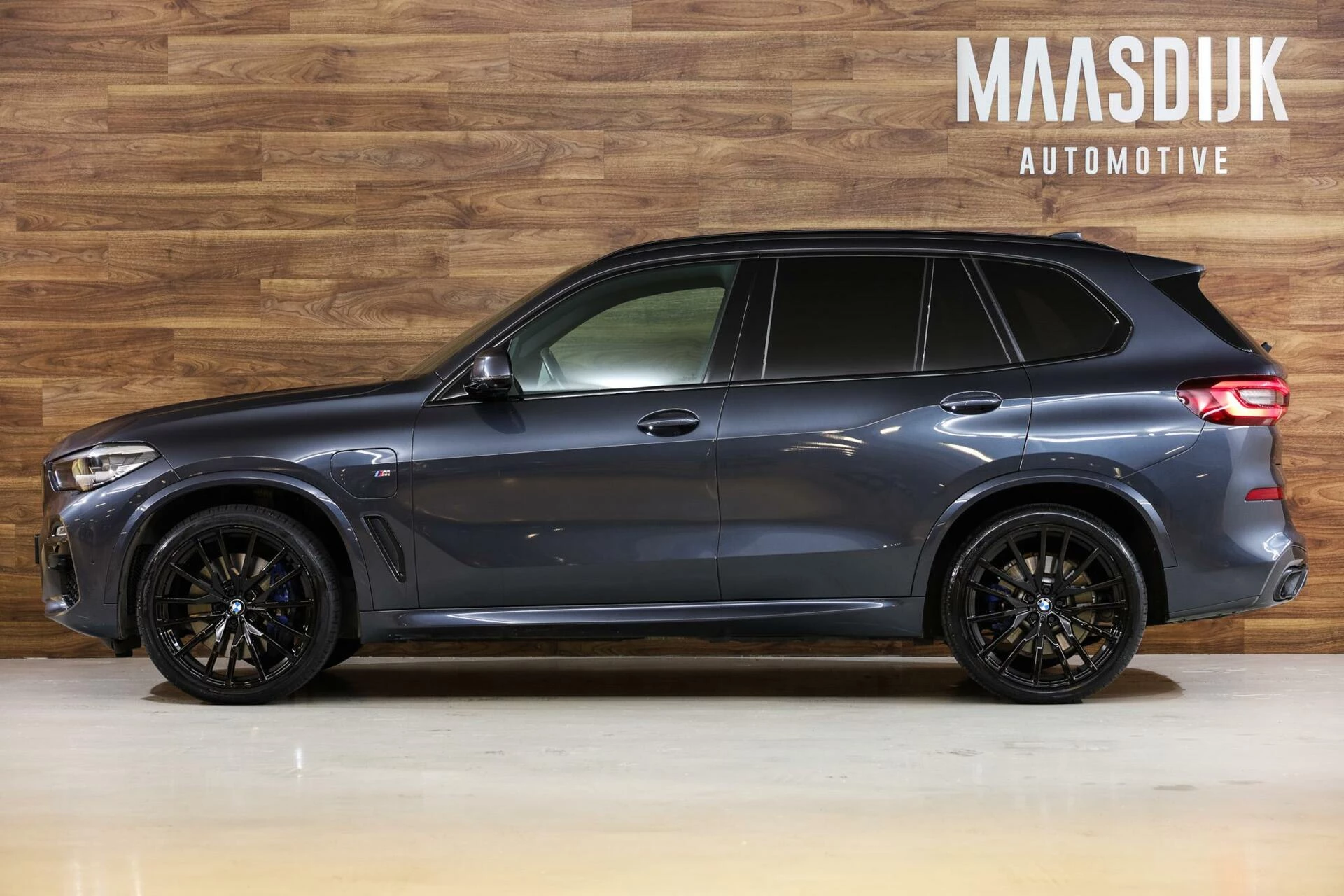 Hoofdafbeelding BMW X5