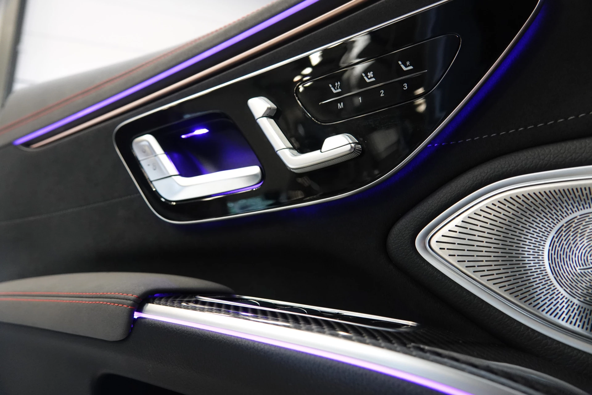 Hoofdafbeelding Mercedes-Benz EQS