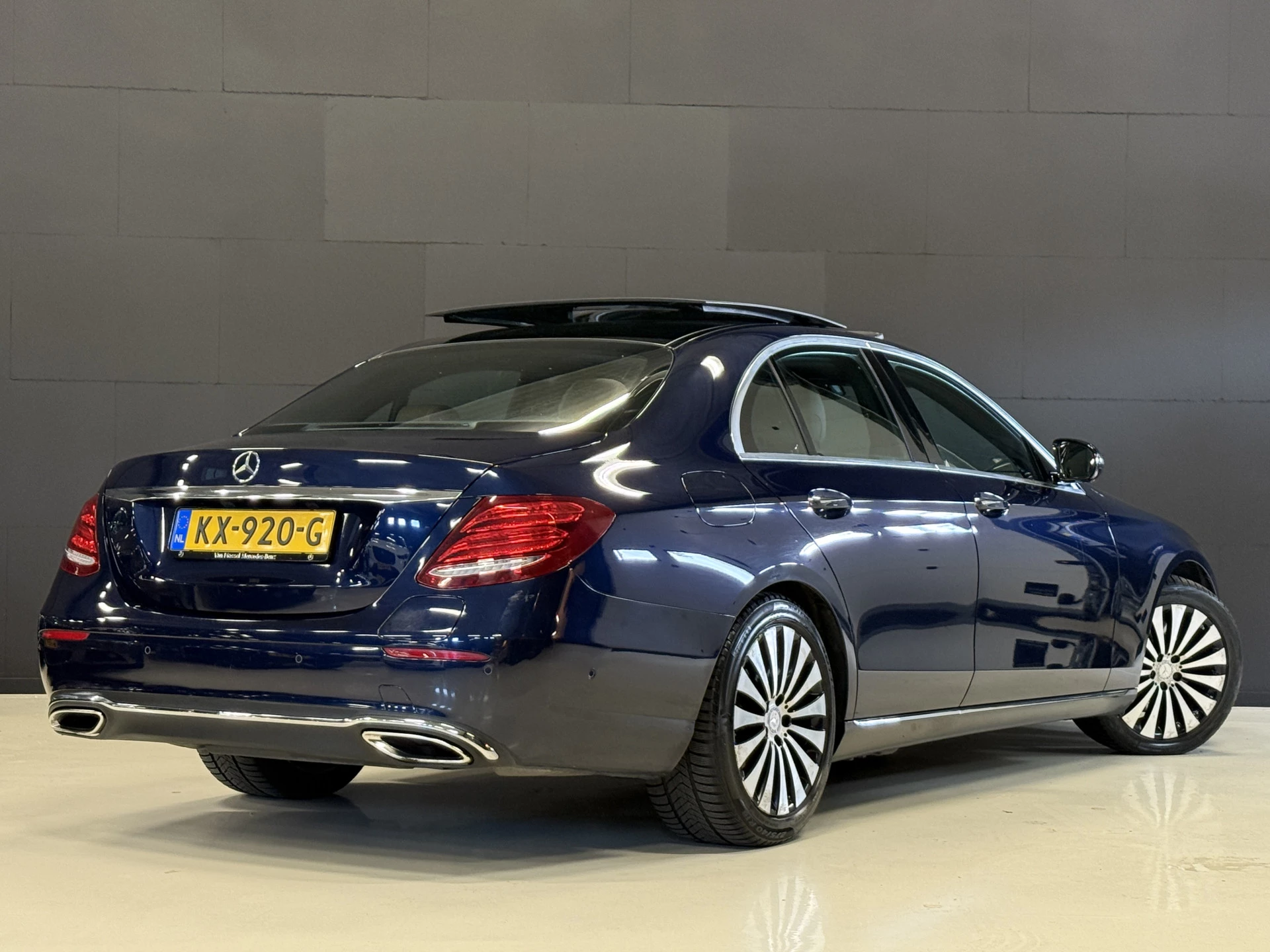 Hoofdafbeelding Mercedes-Benz E-Klasse