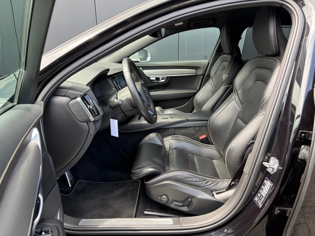 Hoofdafbeelding Volvo V90