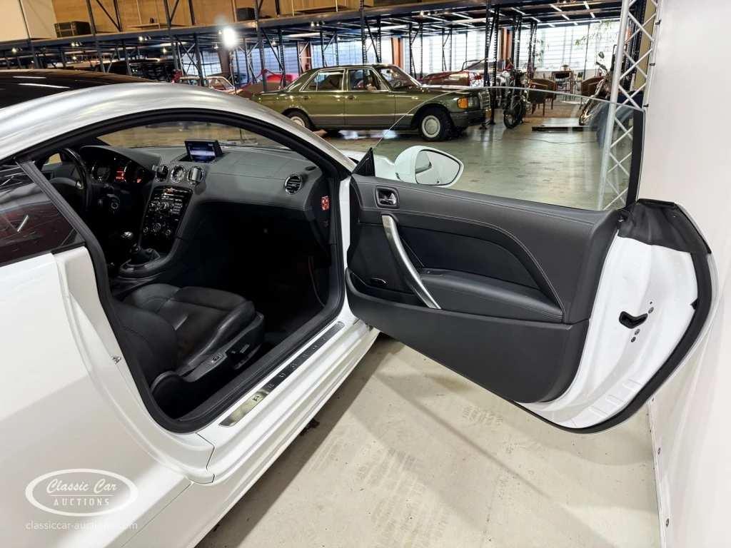 Hoofdafbeelding Peugeot RCZ