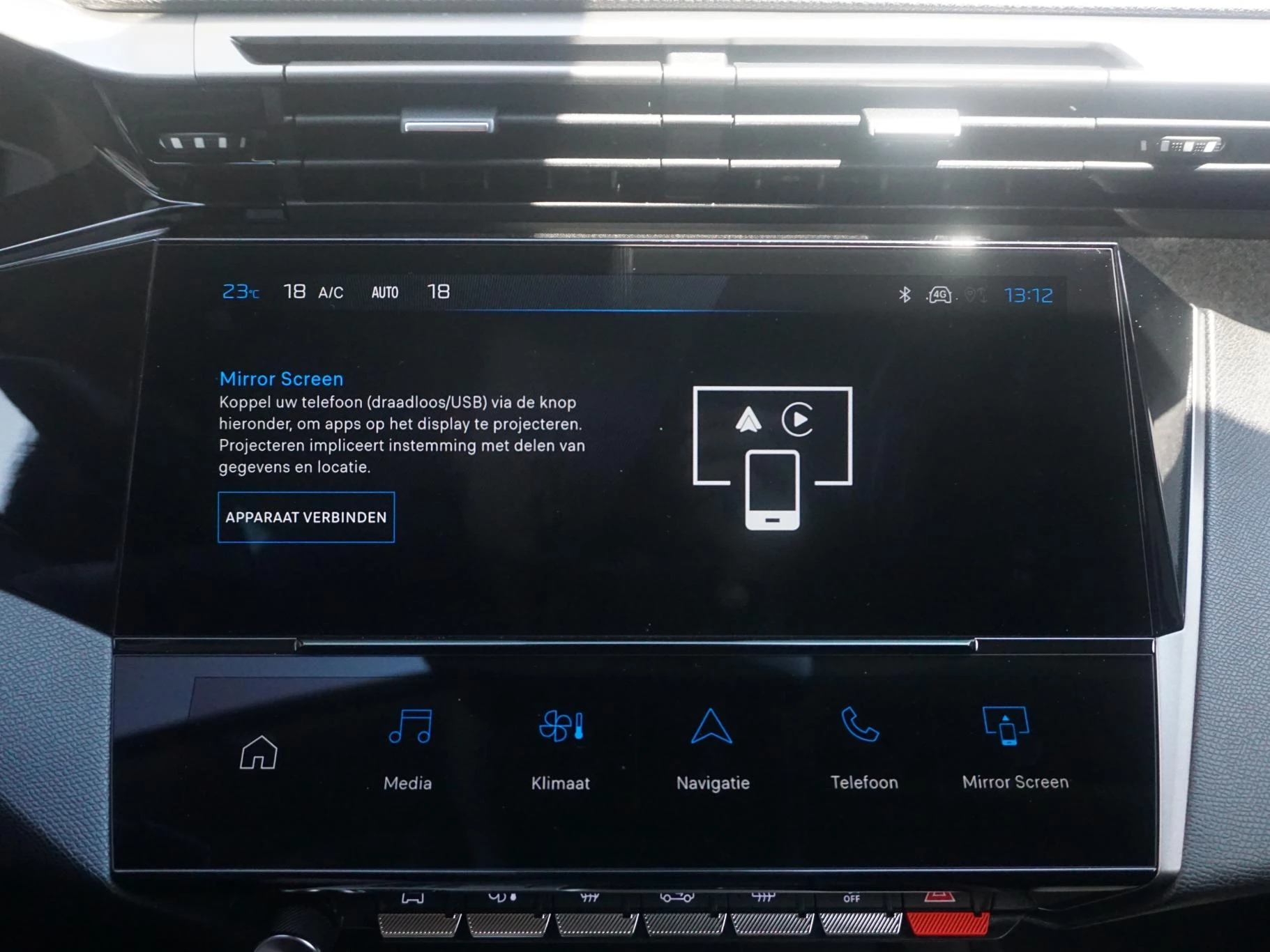 Hoofdafbeelding Peugeot 408