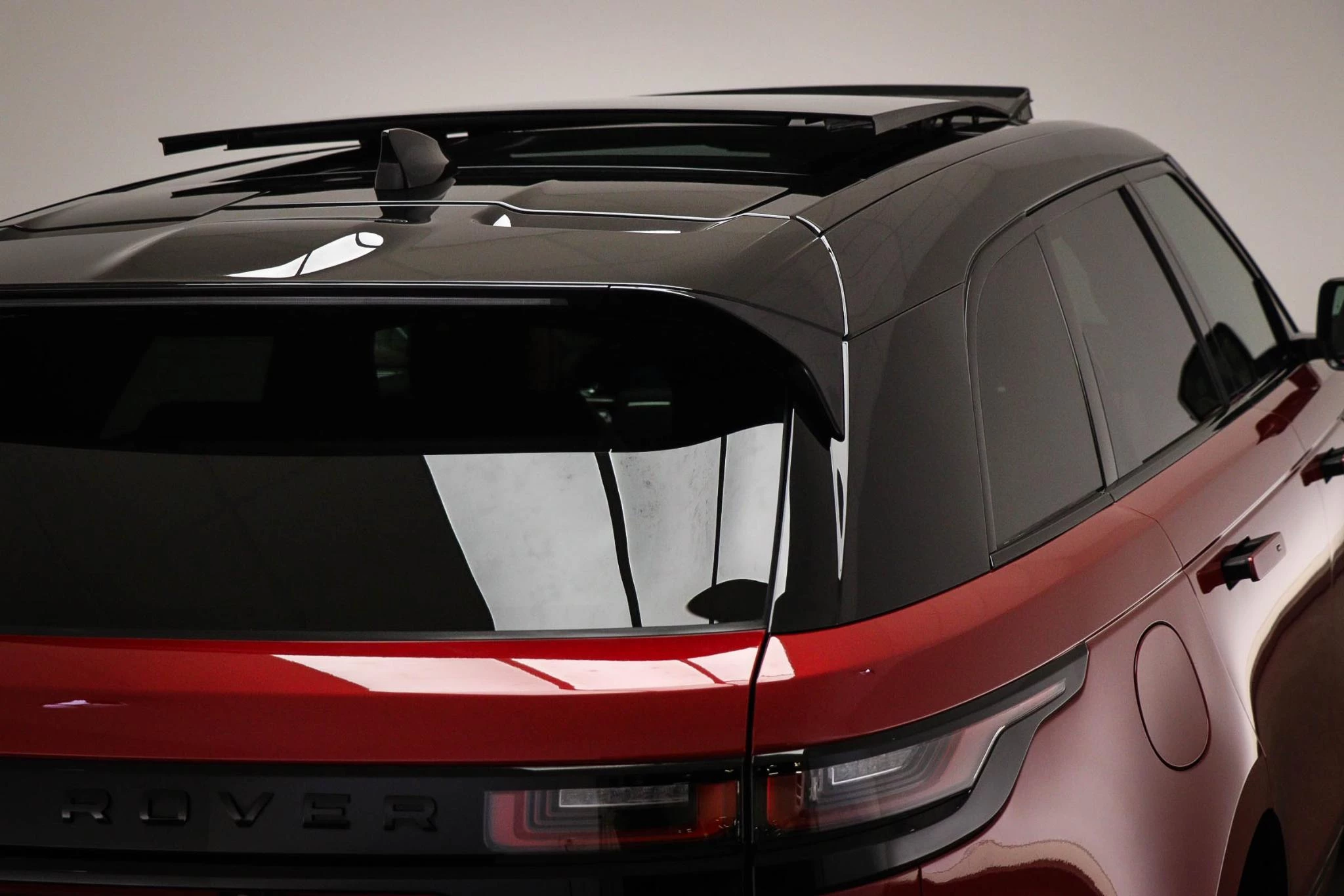 Hoofdafbeelding Land Rover Range Rover Velar