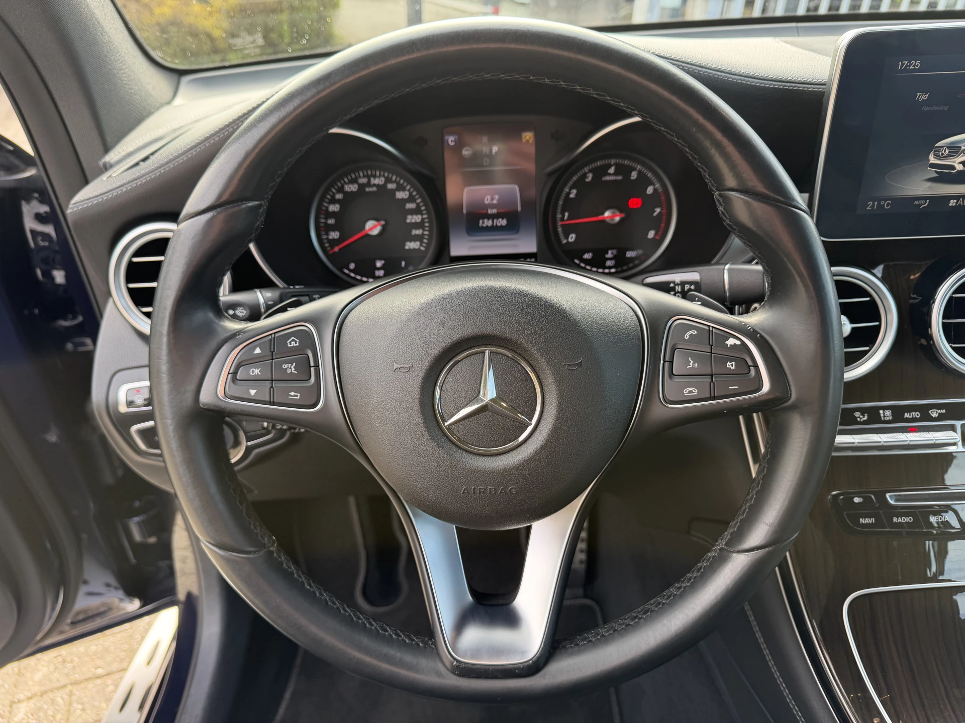 Hoofdafbeelding Mercedes-Benz GLC