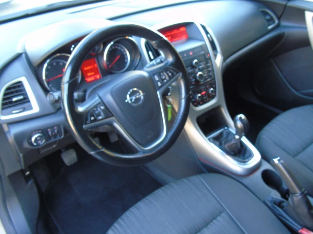 Hoofdafbeelding Opel Astra