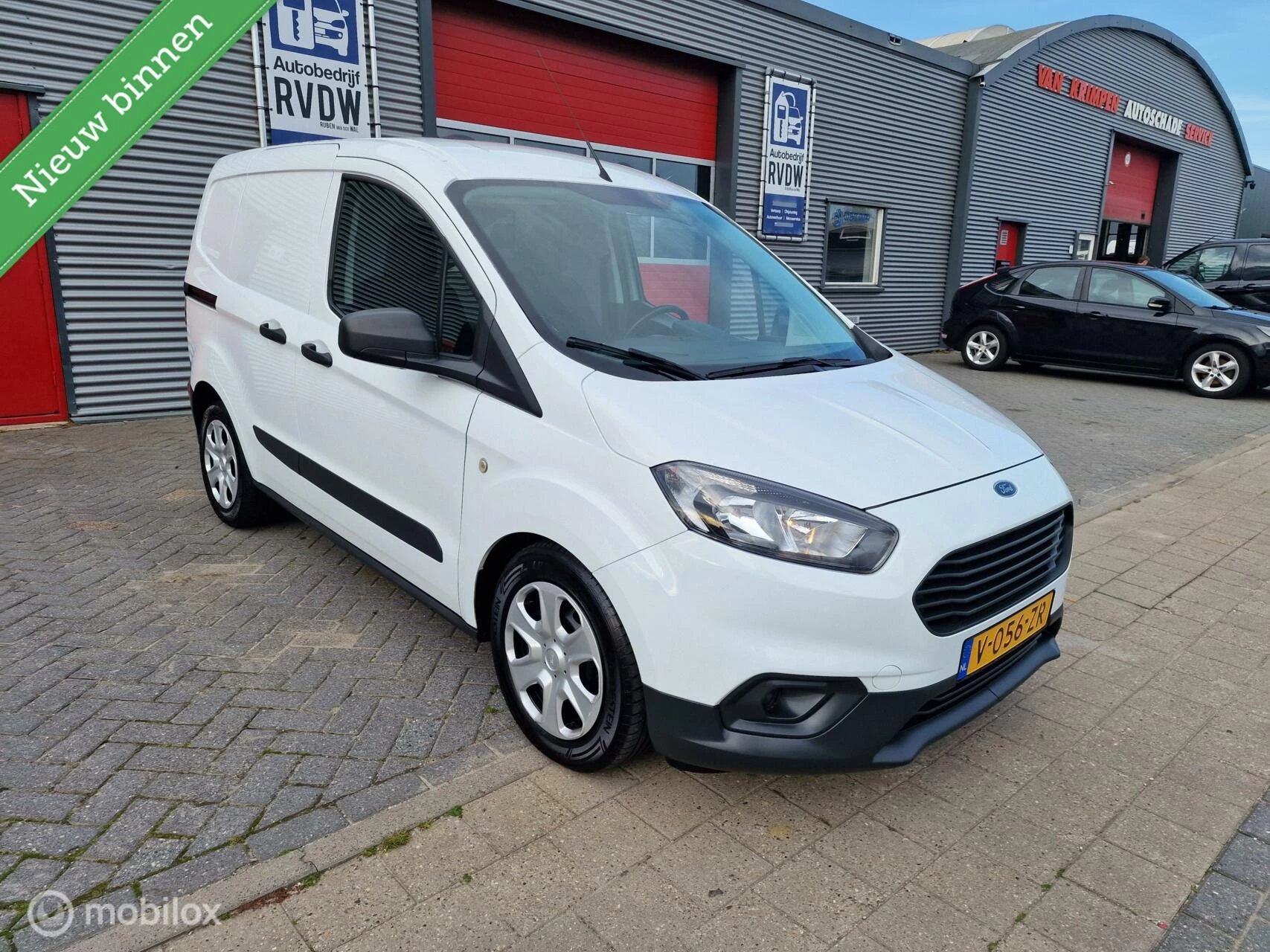 Hoofdafbeelding Ford Transit Courier