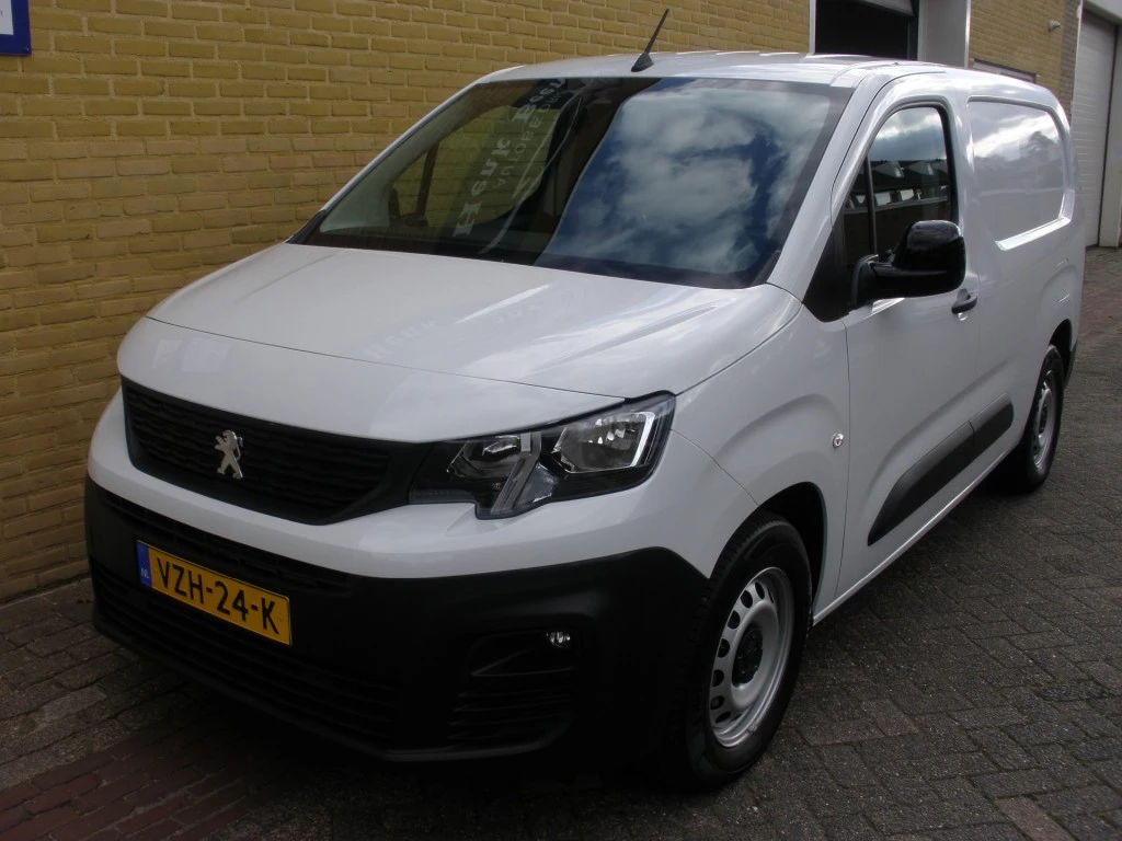 Hoofdafbeelding Peugeot Partner