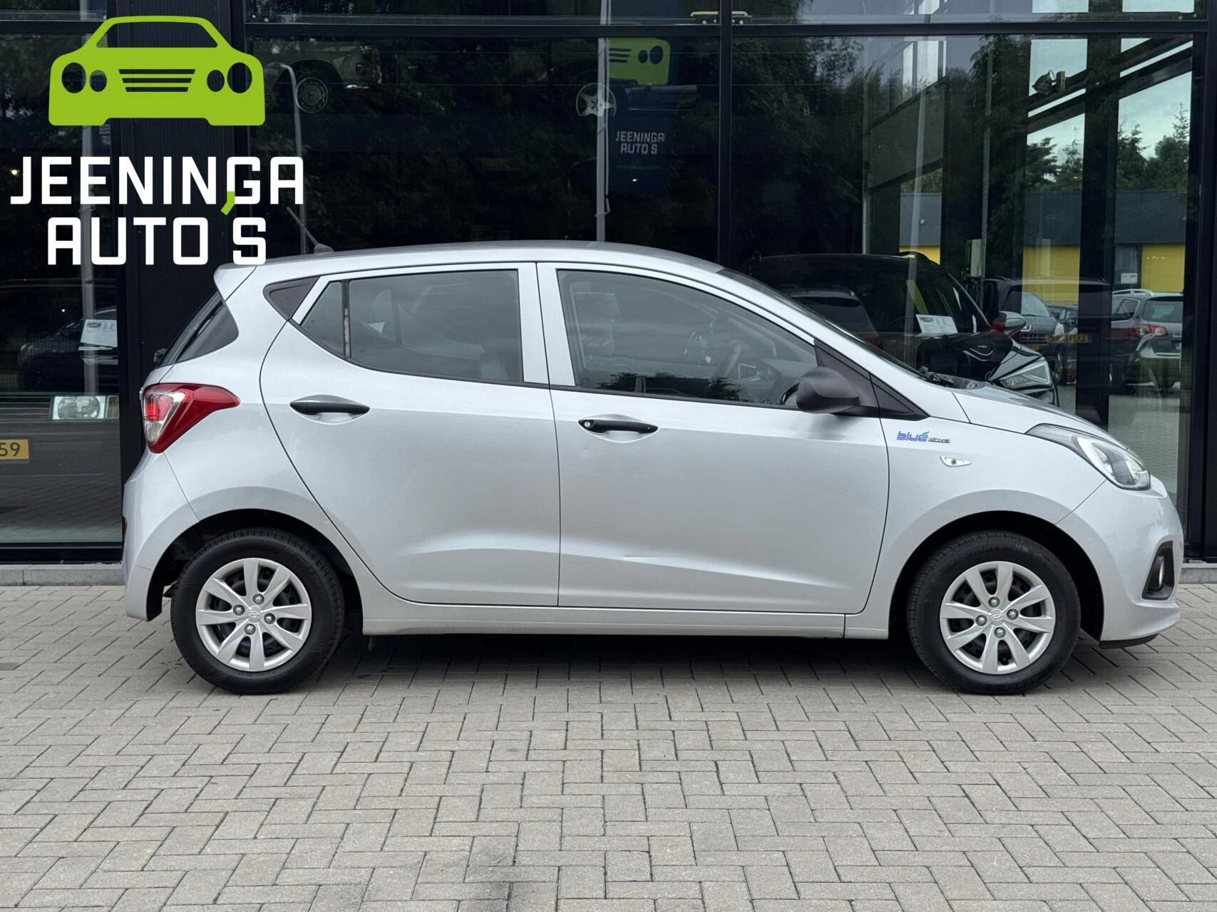 Hoofdafbeelding Hyundai i10