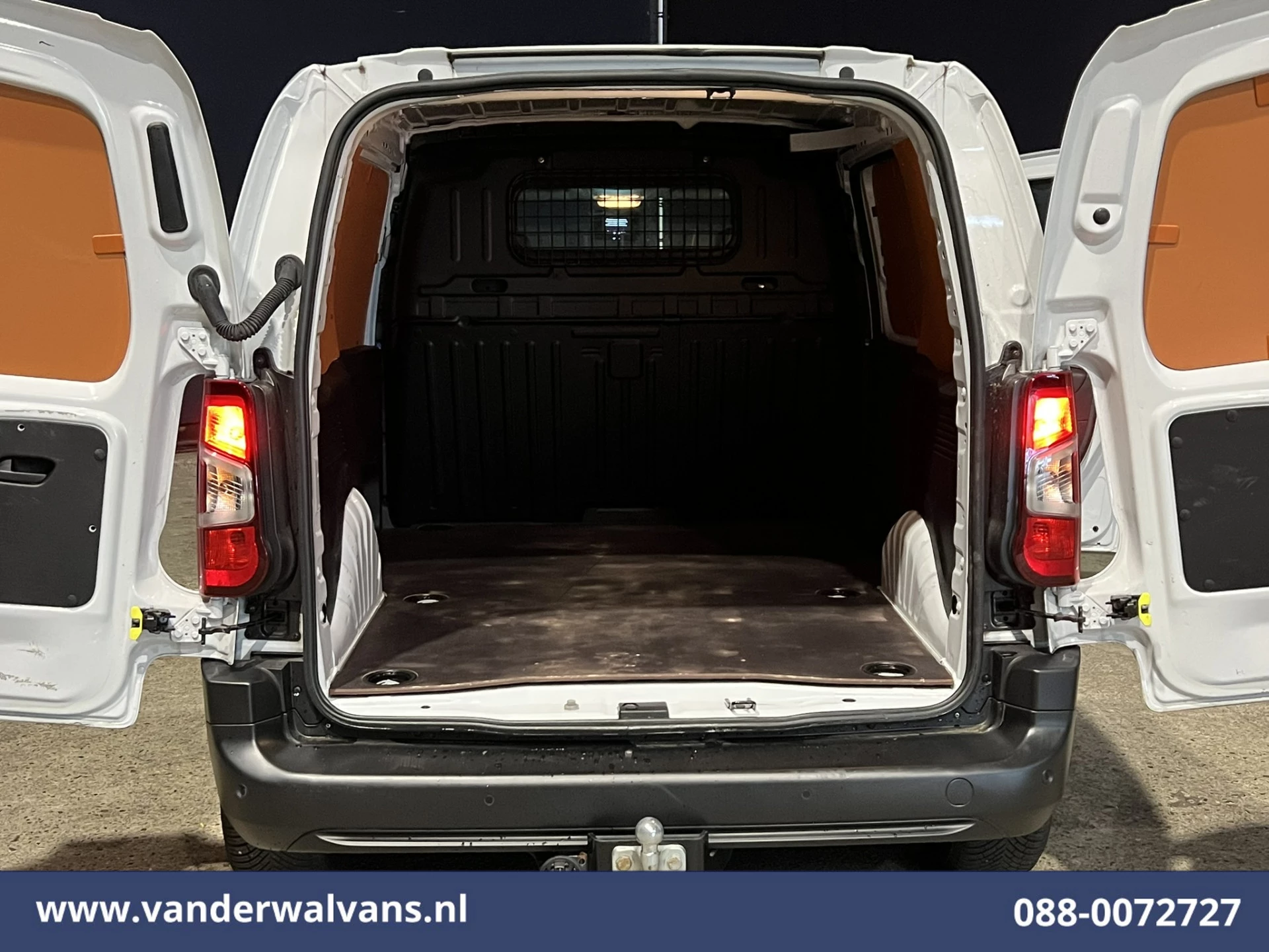 Hoofdafbeelding Peugeot Partner