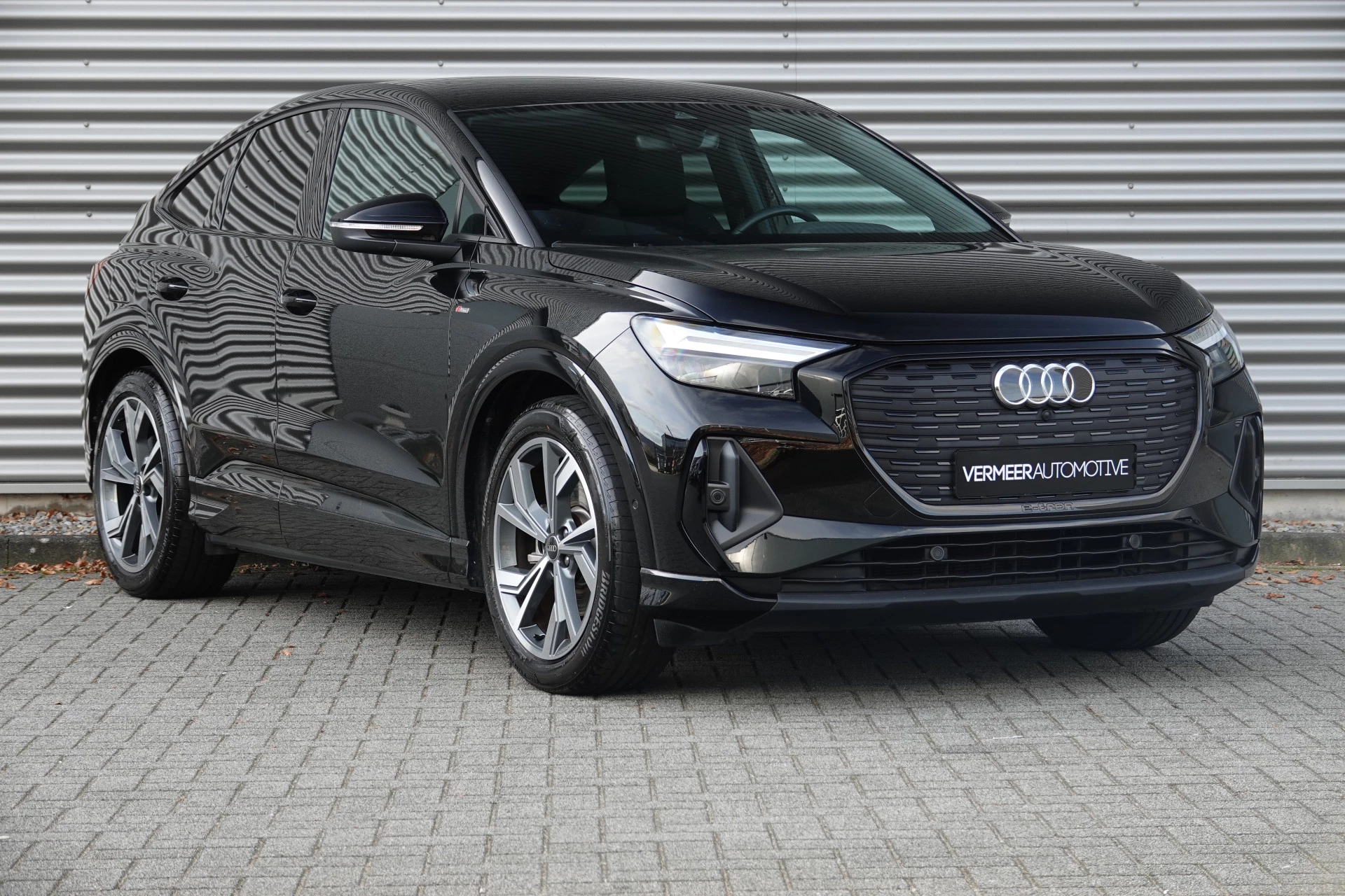 Hoofdafbeelding Audi Q4 Sportback e-tron