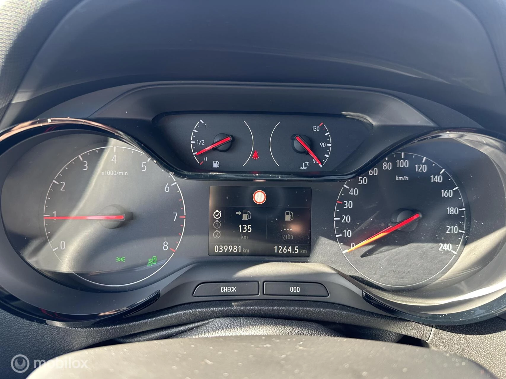 Hoofdafbeelding Opel Crossland X