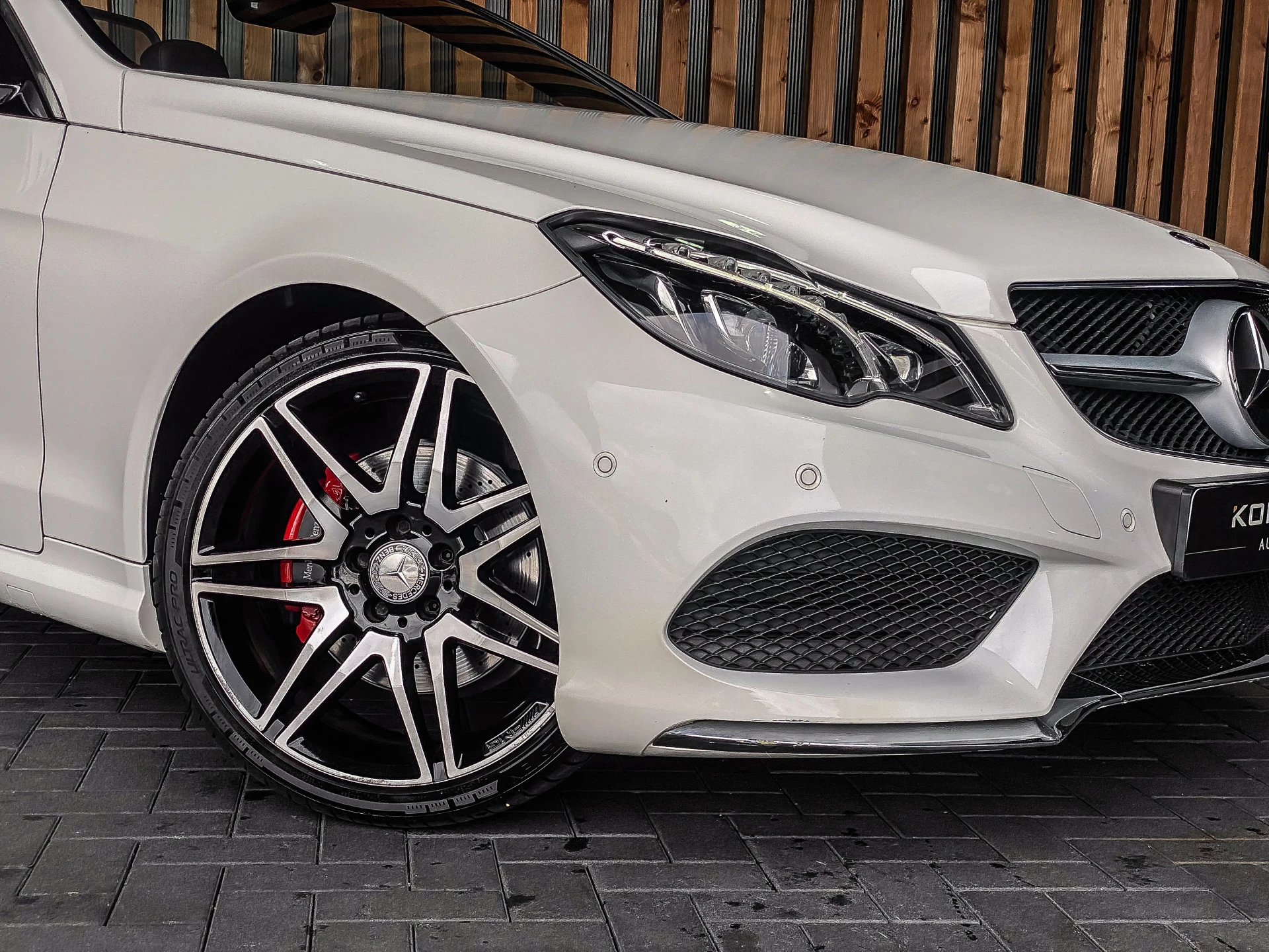 Hoofdafbeelding Mercedes-Benz E-Klasse