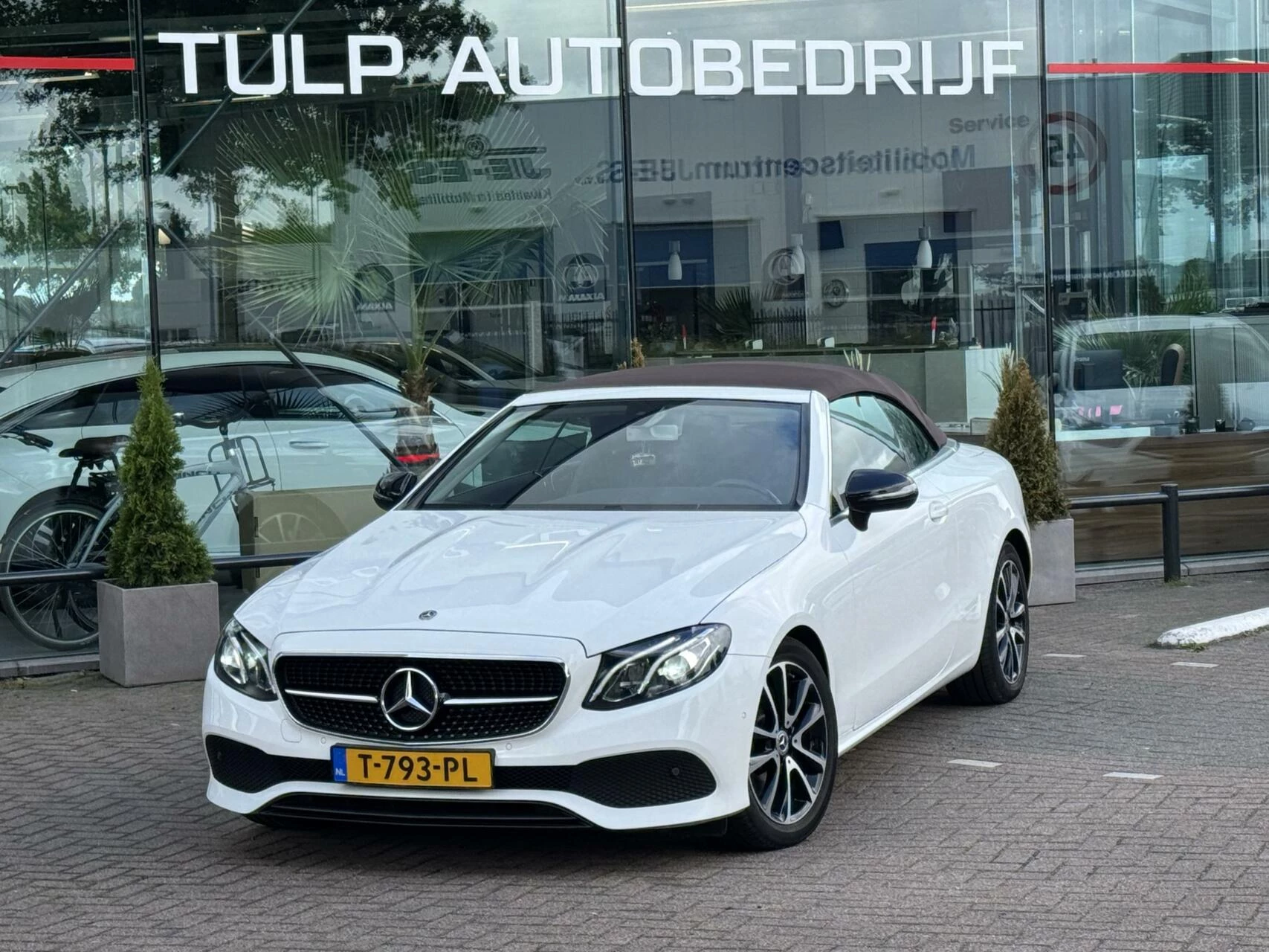 Hoofdafbeelding Mercedes-Benz E-Klasse