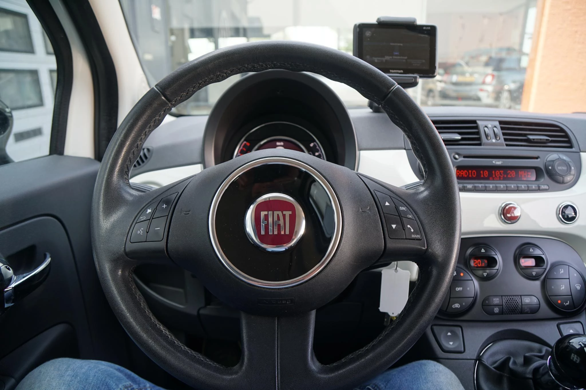 Hoofdafbeelding Fiat 500C