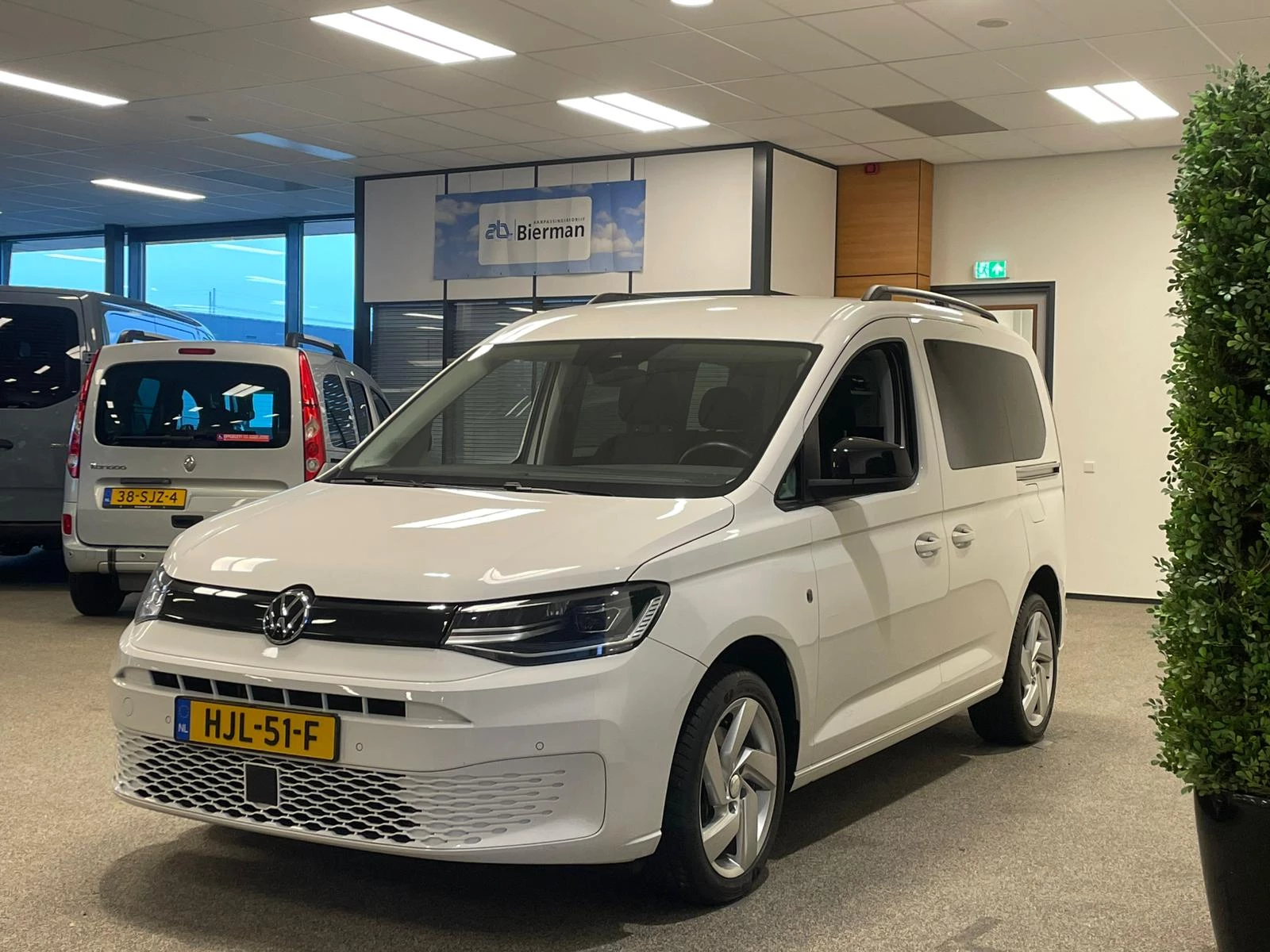 Hoofdafbeelding Volkswagen Caddy