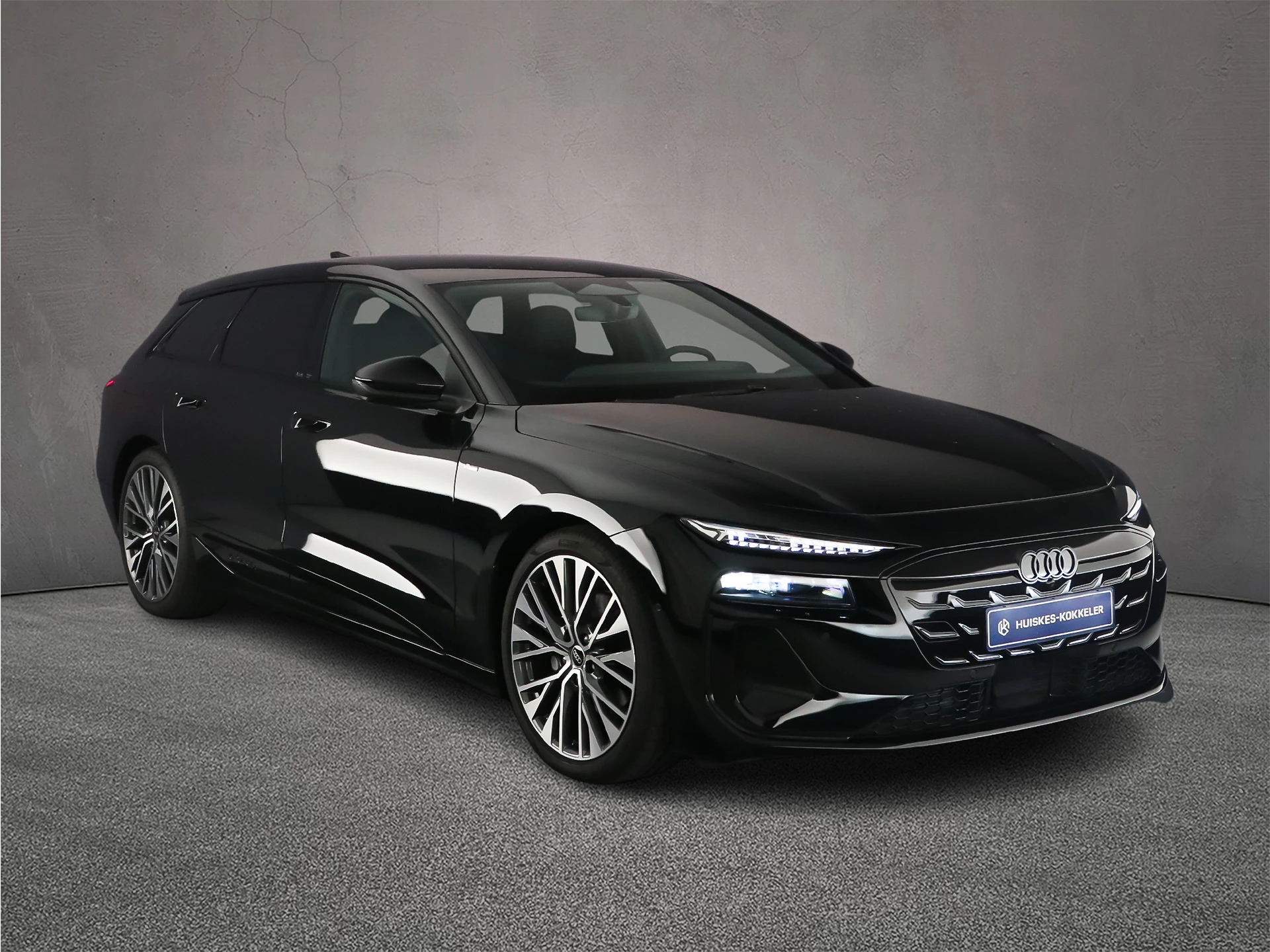 Hoofdafbeelding Audi A6 Avant e-tron