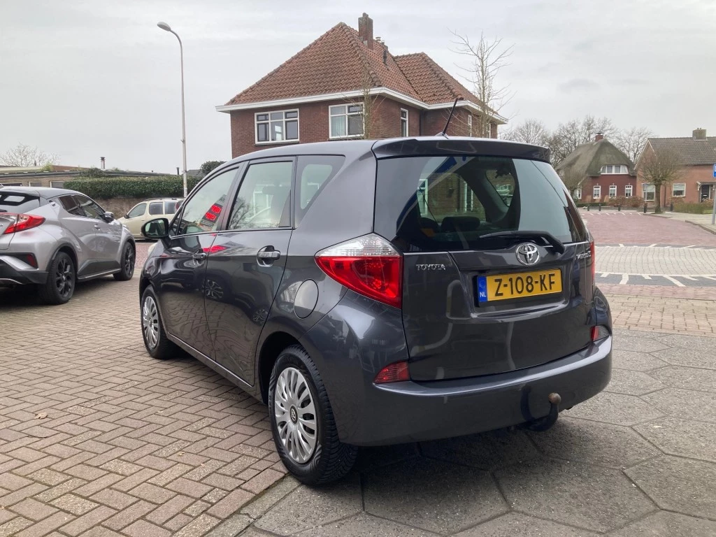 Hoofdafbeelding Toyota Verso-S