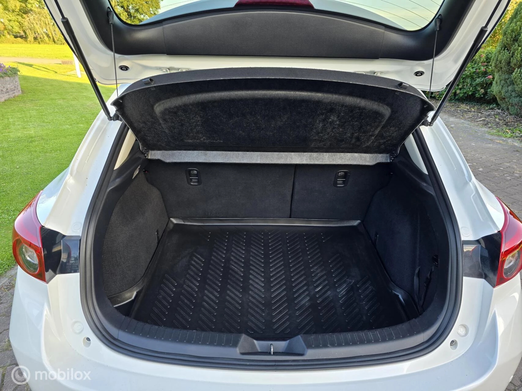 Hoofdafbeelding Mazda 3