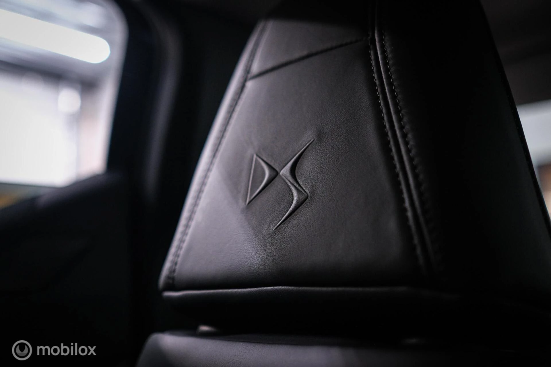 Hoofdafbeelding DS DS 3