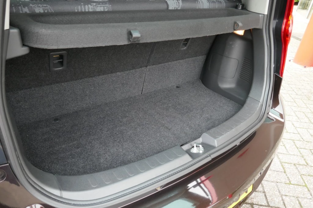 Hoofdafbeelding Opel Agila