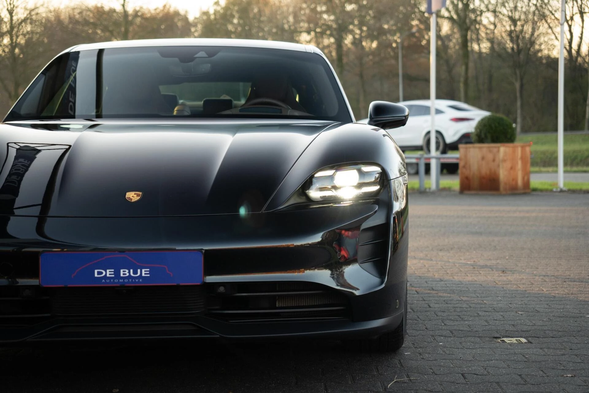 Hoofdafbeelding Porsche Taycan