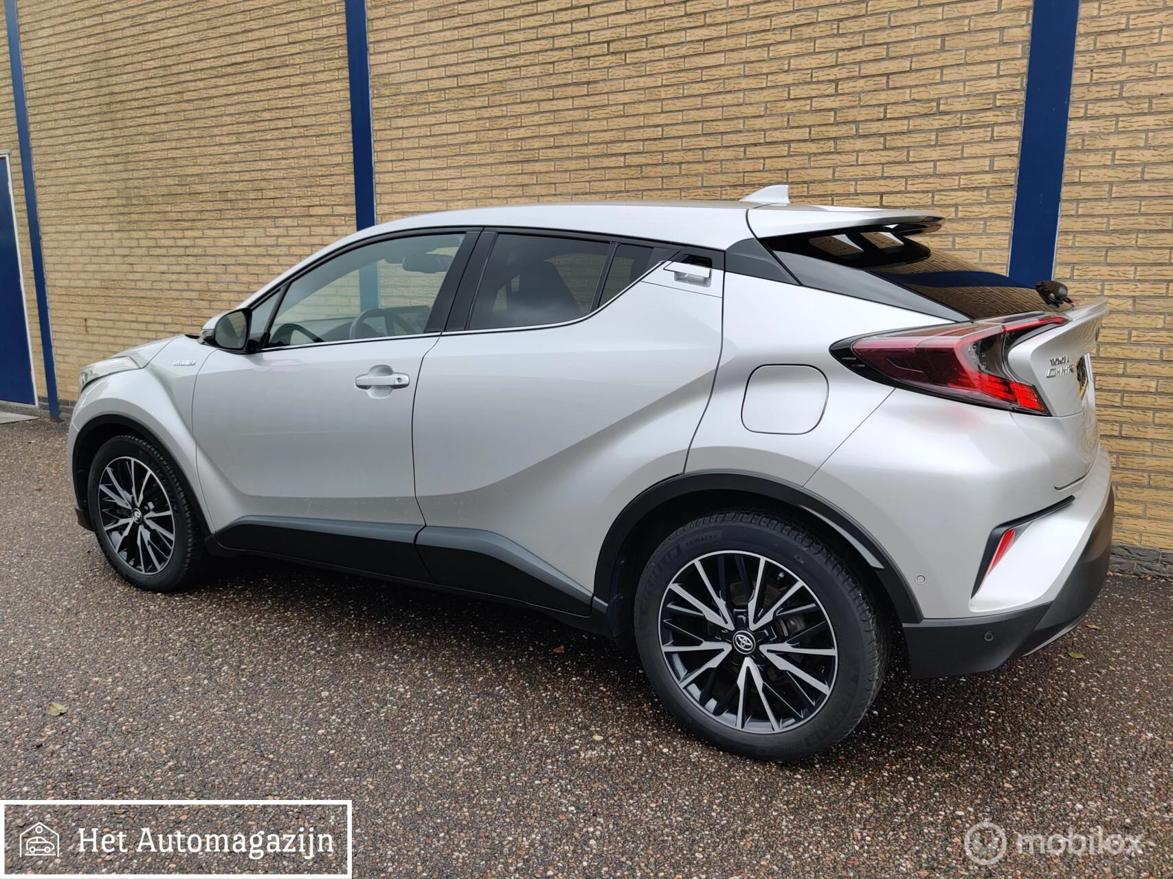 Hoofdafbeelding Toyota C-HR
