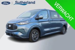 Hoofdafbeelding Ford Transit Custom Ford Transit Custom 340 2.5 PHEV L2H1 Limited 233pk | Incl. BTW/BPM | Kombi | Dubbele zijschuifdeur | Privacy Glass | Inklapbare trekhaak | 17 inch lichtmetalen velgen | Driver Assistance Pack Premium | Verwarmbaar stuurwiel