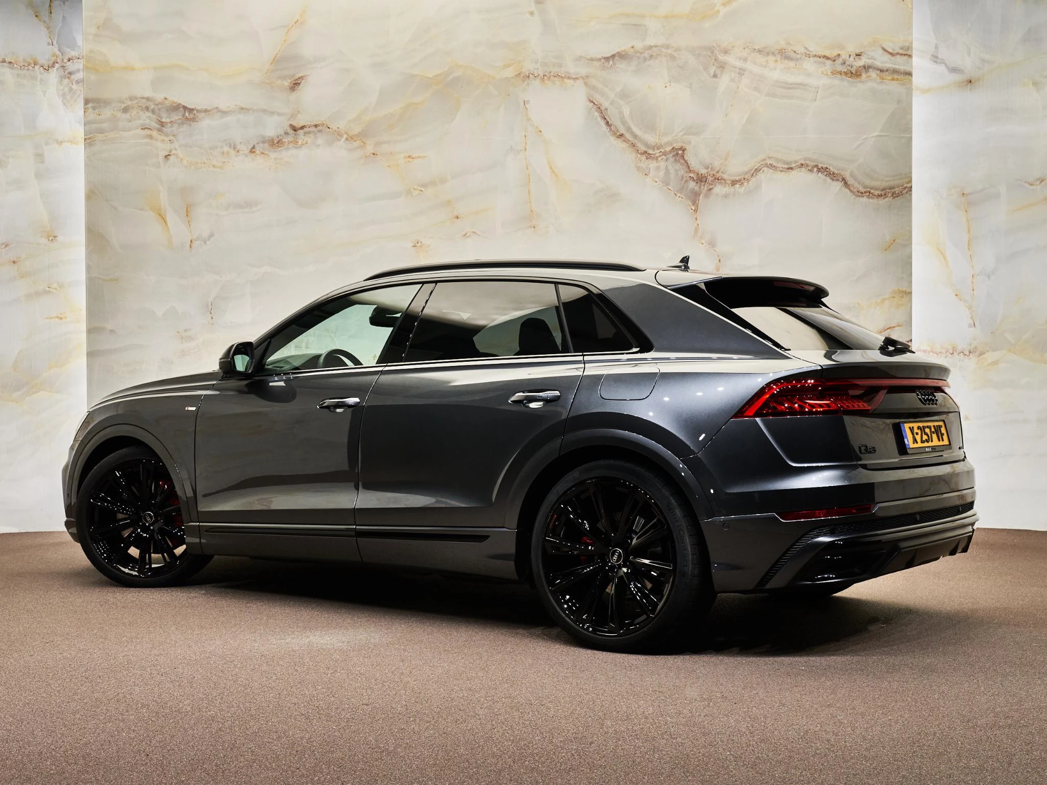 Hoofdafbeelding Audi Q8