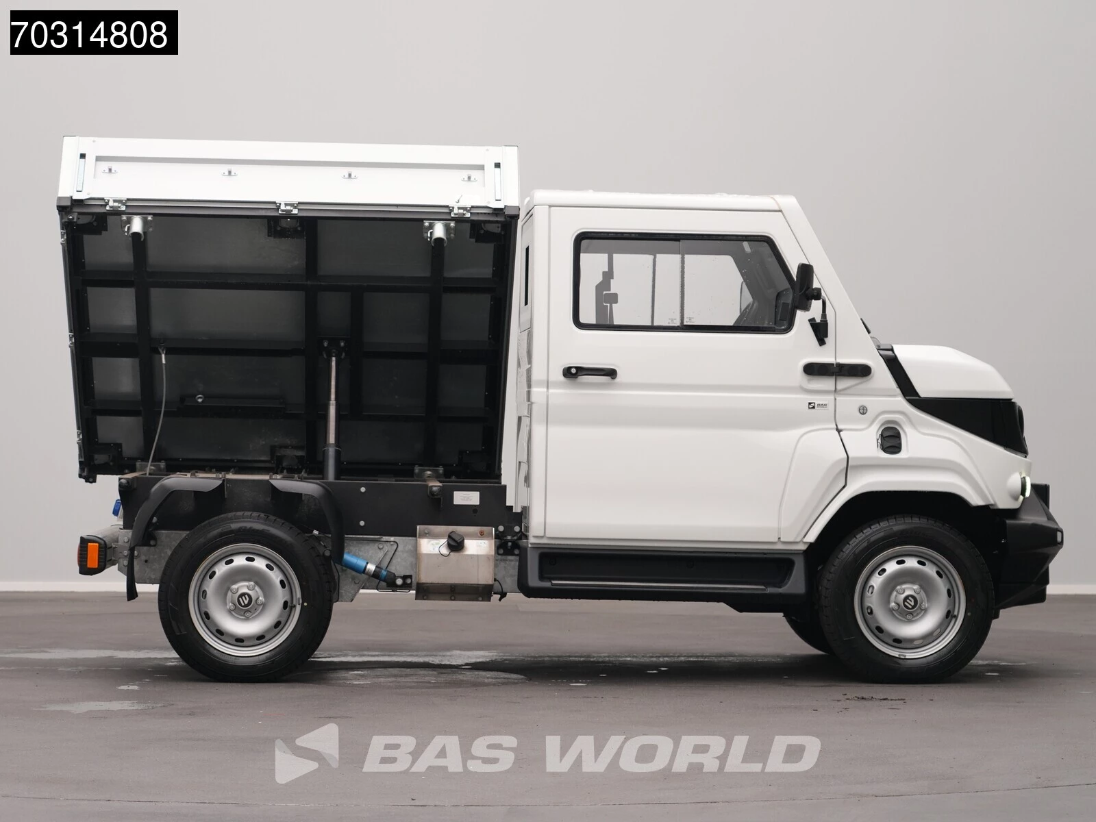 Hoofdafbeelding EVUM Motors aCar SWB Cassone Ribaltabile 23 Kwh MY23